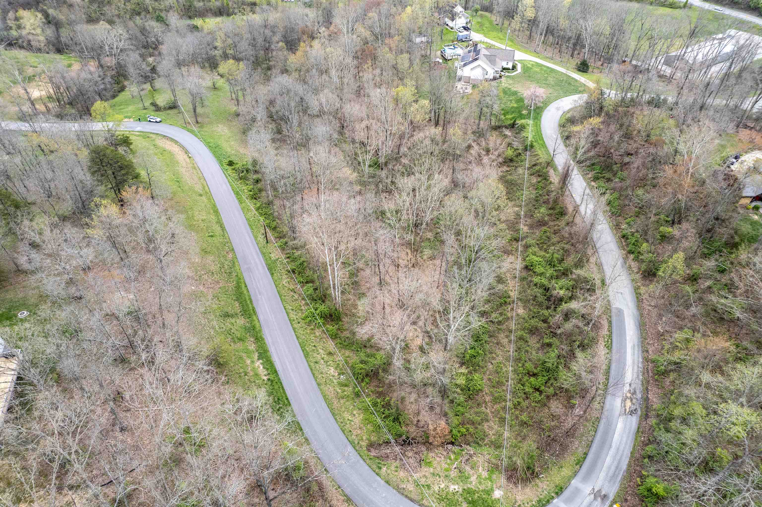 https://zimg.paragon.ice.com/ParagonImages/Property/PH/AABRKY/58591/6/0/0/f1a9300a8daaa611e9ef4b02a3ea0ccd/0/33e837c379016b733c62880ea2c47069/58591-a50c4615-cde1-46f2-b00a-a4e3c781f59d.JPG