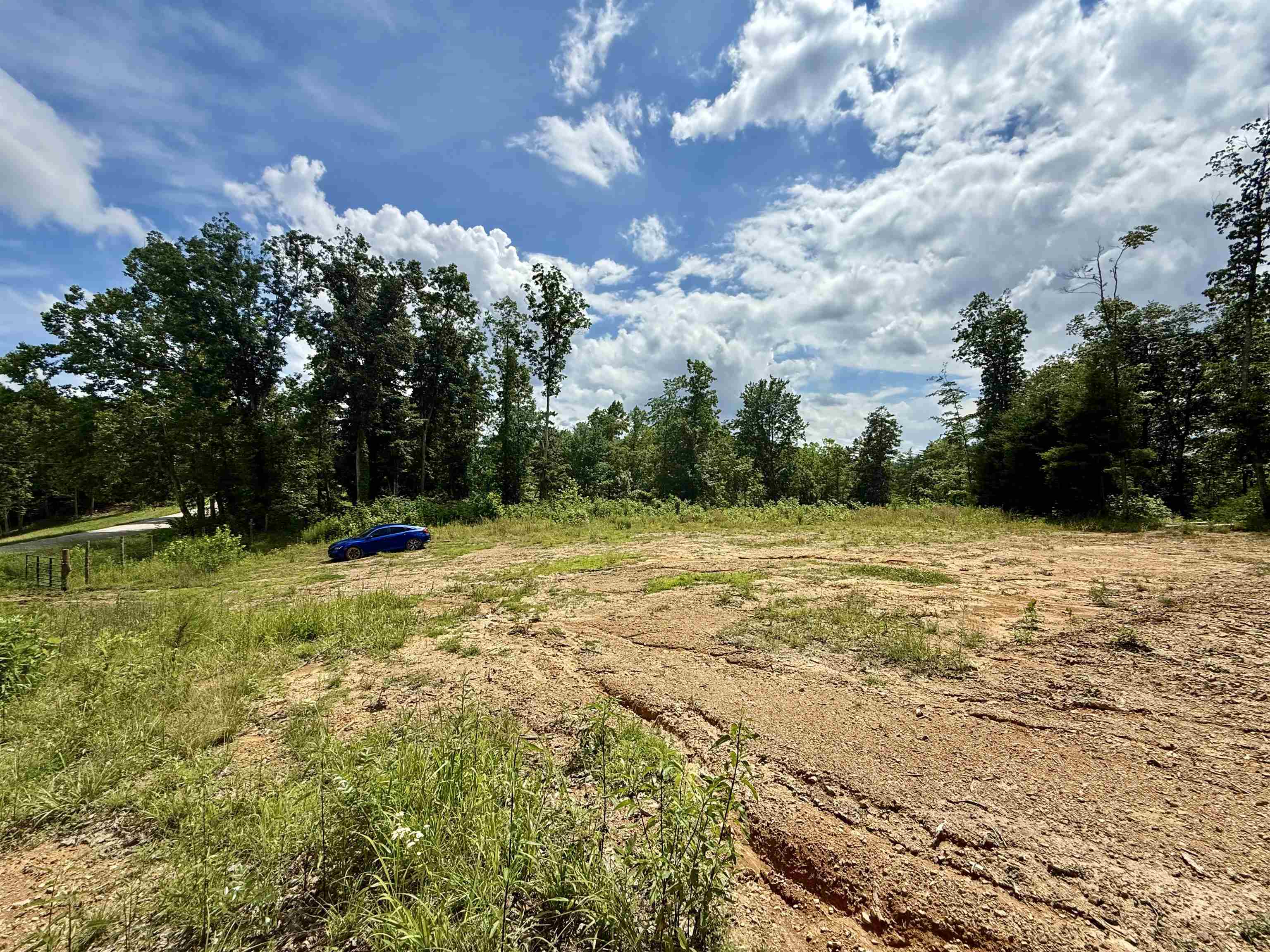 https://zimg.paragon.ice.com/ParagonImages/Property/PH/AABRKY/58965/2/0/0/b1cd6e6c831a9feb748da00d7fd891f7/0/a486bfaebed93b402f644d6ae6456d45/58965-df1c5a36-3be6-4293-b5a8-3cb5acd46f01.JPG