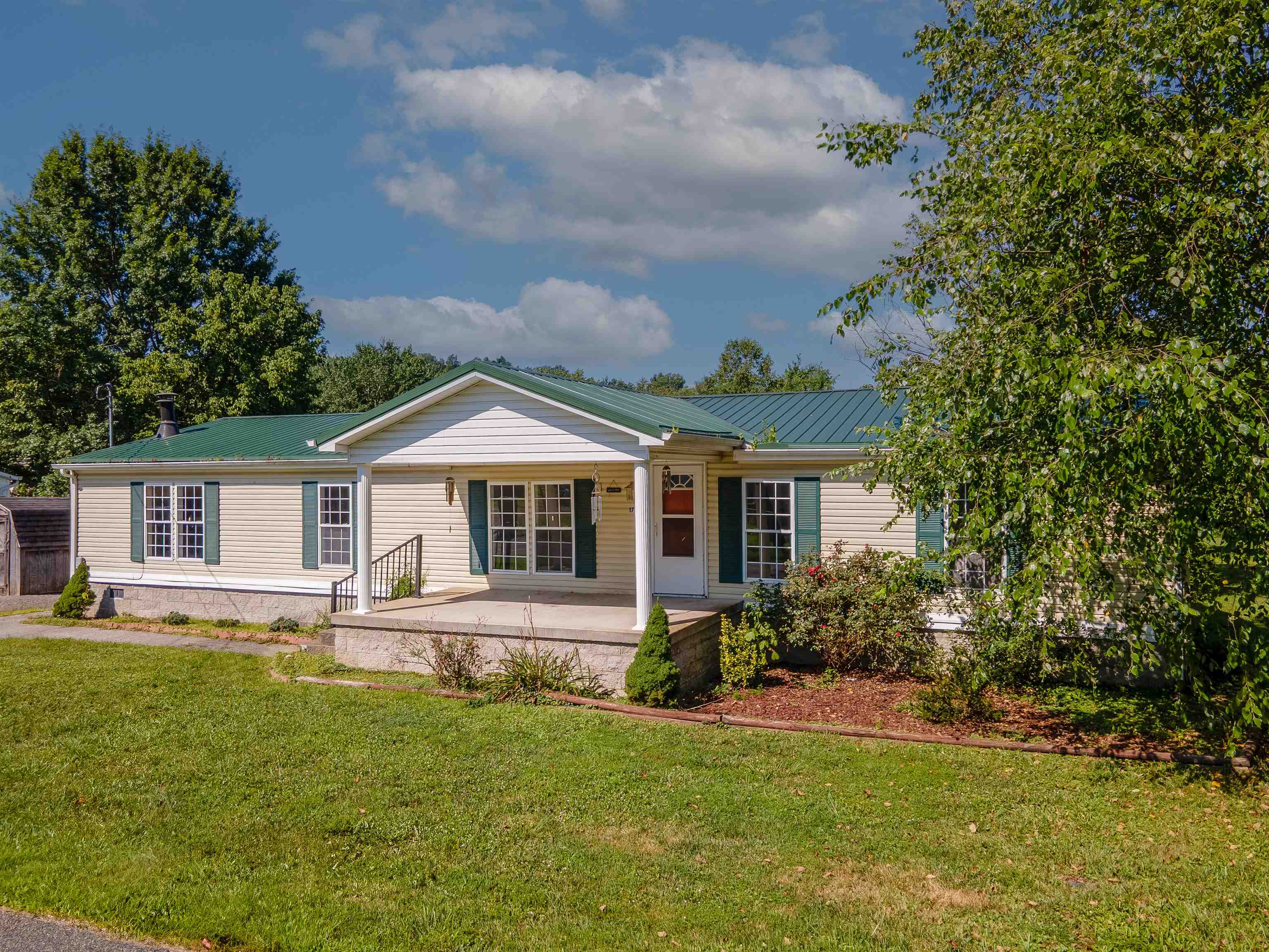 https://zimg.paragon.ice.com/ParagonImages/Property/PH/AABRKY/59180/2/0/0/ee9974212735c2c089083f899e9408d6/0/1a92d31cf27d21a3da5e376ae38d3113/59180-082e6750-7c5f-424e-9e92-69da1156116b.JPG