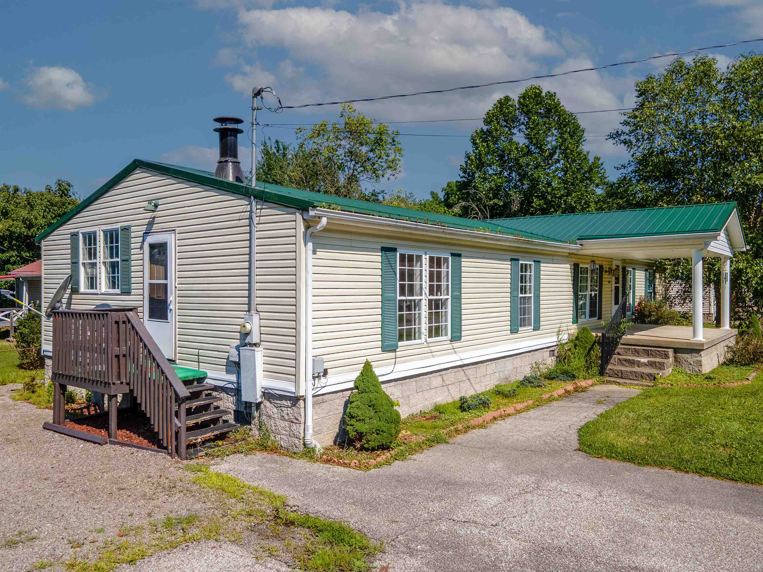 https://zimg.paragon.ice.com/ParagonImages/Property/PH/AABRKY/59180/4/0/0/43bd8186c3182bd799202b003d209224/0/1a92d31cf27d21a3da5e376ae38d3113/59180-bf0b82fb-d1c3-4426-bc6c-51ca542c5ecb.JPG