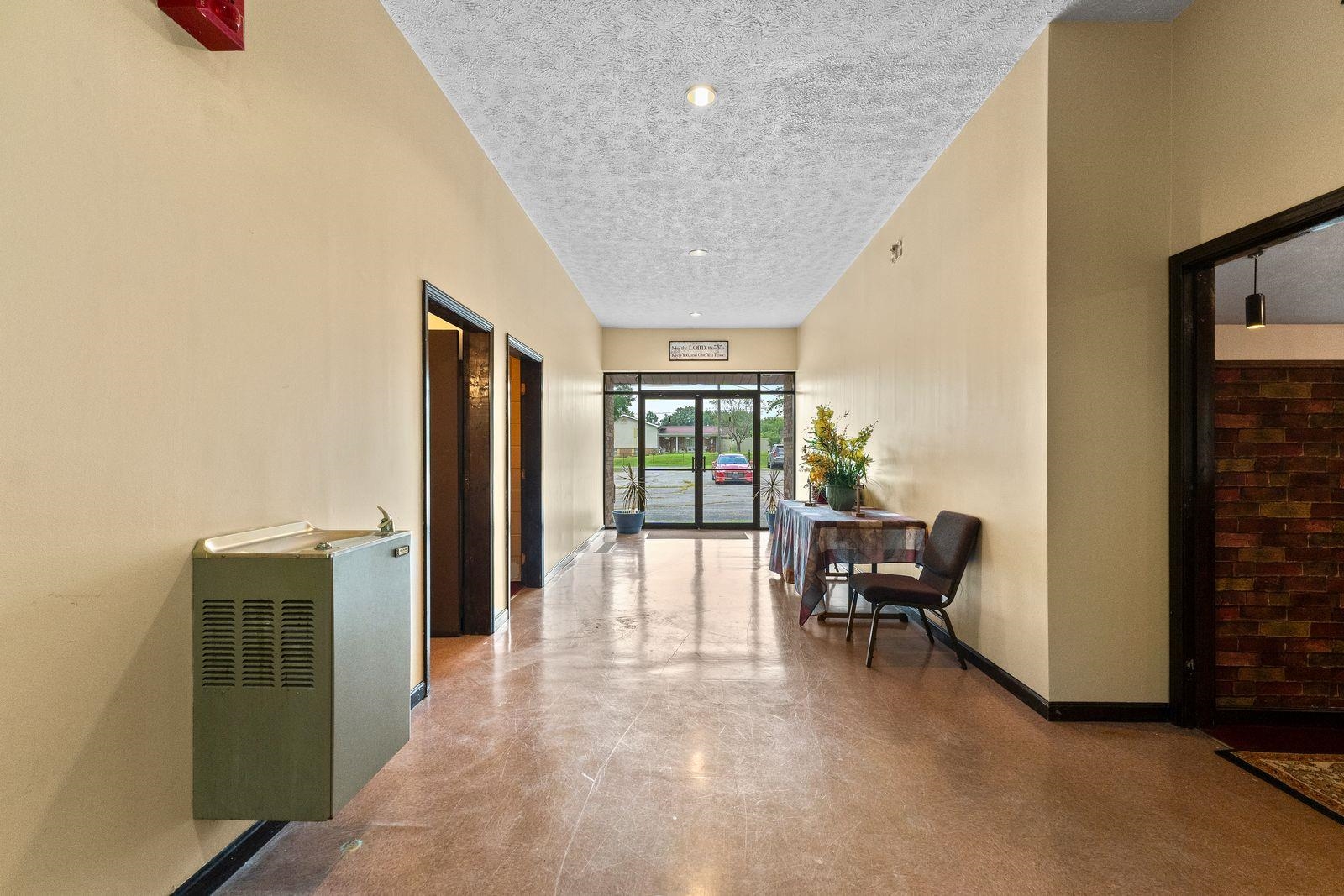 https://zimg.paragon.ice.com/ParagonImages/Property/PH/AABRKY/59182/10/0/0/85c7aa50c6bad9d64da596a6206940d0/0/73544b3a2b276d2f7f36f8bceced3c9d/59182-2b04430e-4ce0-443c-a426-213c50008cc0.JPG