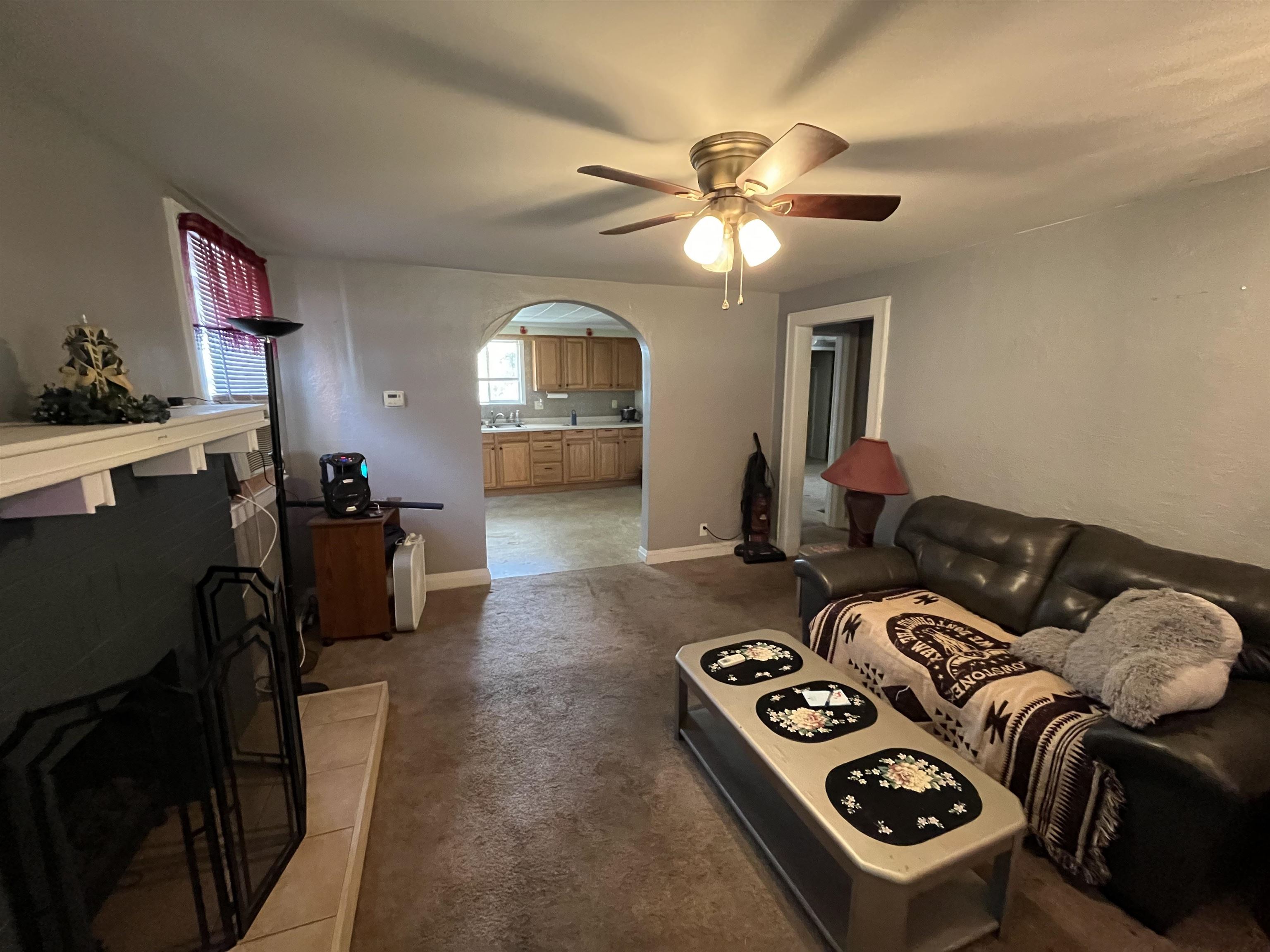 https://zimg.paragon.ice.com/ParagonImages/Property/PH/AABRKY/59357/3/0/0/b5f935d67cdd3606e4d36e5d01642391/0/7e3f56e2a12b48aa7767da760a1d8f35/59357-f4fde94e-1e58-4afa-a61d-6592c4764c4e.JPG