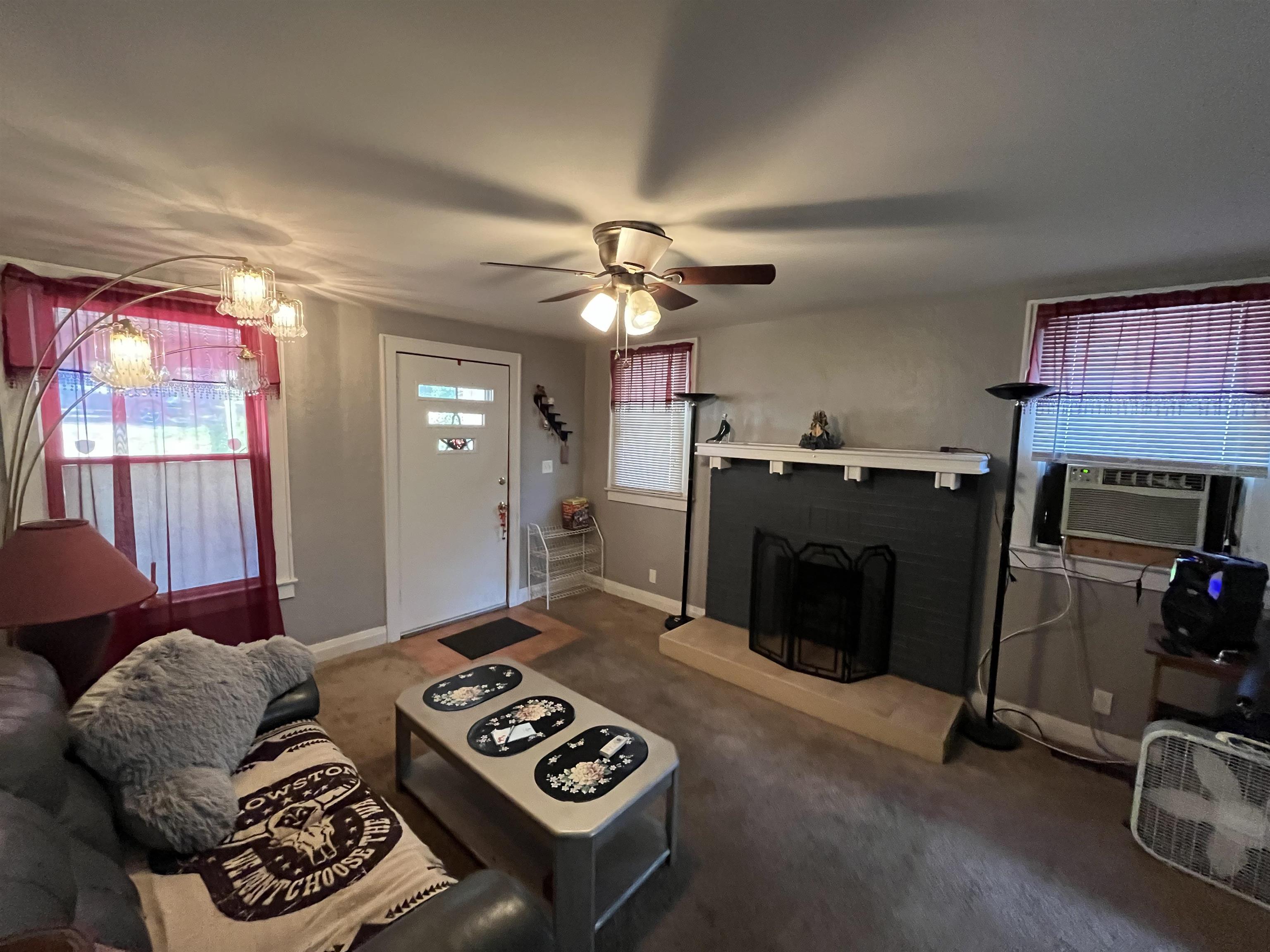https://zimg.paragon.ice.com/ParagonImages/Property/PH/AABRKY/59357/6/0/0/d1025fcbd51c9267492dfad160be2373/0/7e3f56e2a12b48aa7767da760a1d8f35/59357-efb51499-171c-439d-a20f-a1c5d5bbe355.JPG