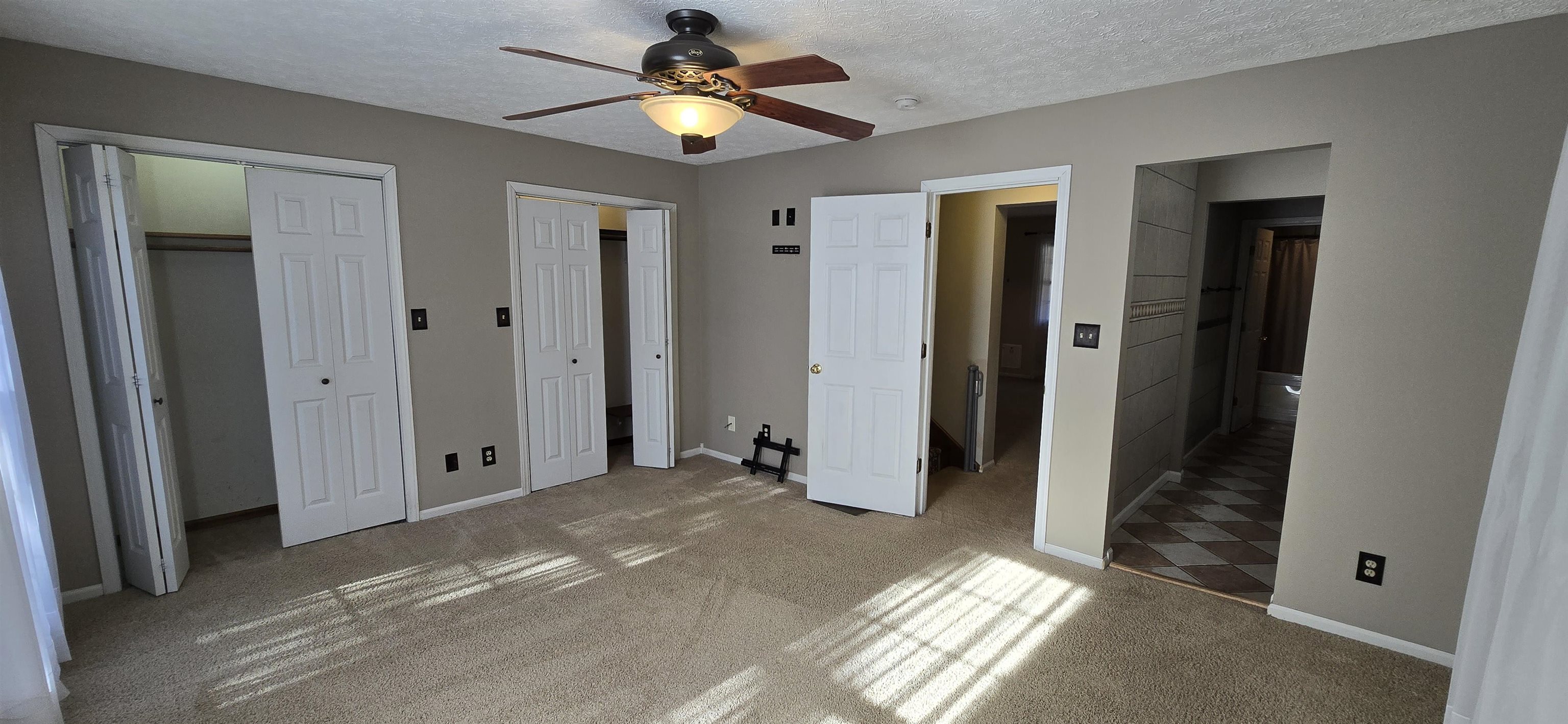 611 Avery Ct