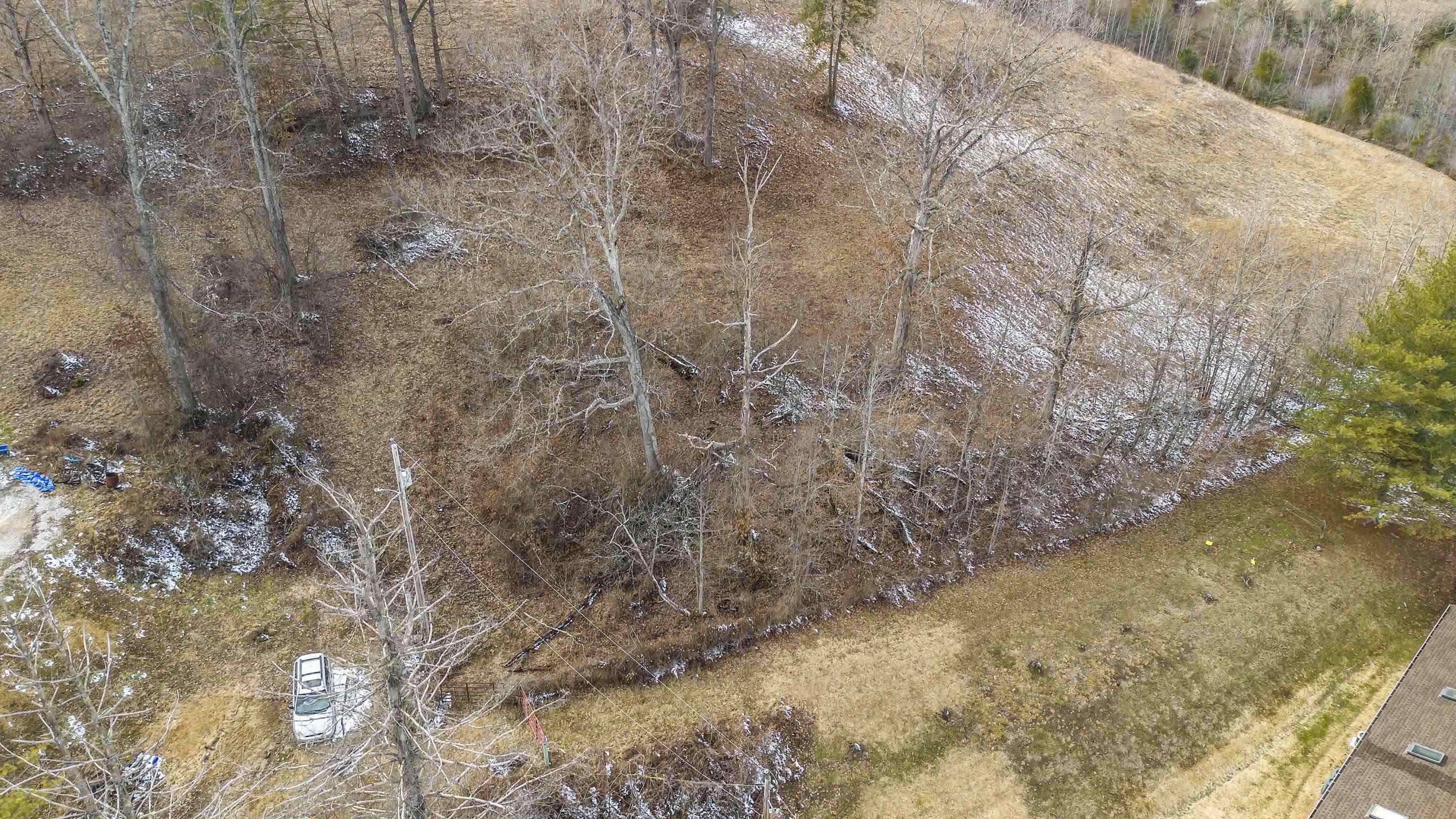 https://zimg.paragon.ice.com/ParagonImages/Property/PH/AABRKY/59386/1/0/0/0994150259b3c5ac0c002a5438712e0d/0/af6015ade361caedd3f47a646453c03f/59386-d6931351-6299-49b0-8e80-a18176d338e8.JPG