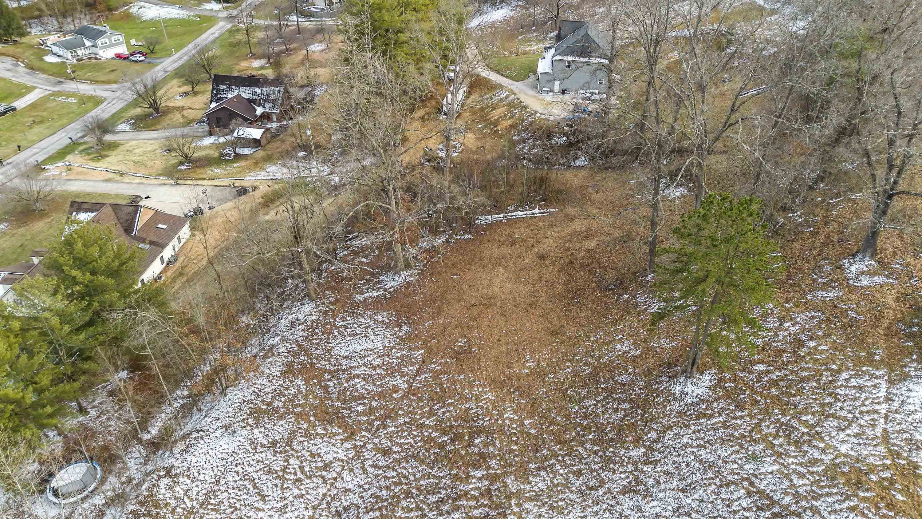 https://zimg.paragon.ice.com/ParagonImages/Property/PH/AABRKY/59386/7/0/0/b8849c5d7bd4a063342ca4bbe66ac566/0/af6015ade361caedd3f47a646453c03f/59386-a78c7d35-5984-4176-b6e8-069f10f5320e.JPG