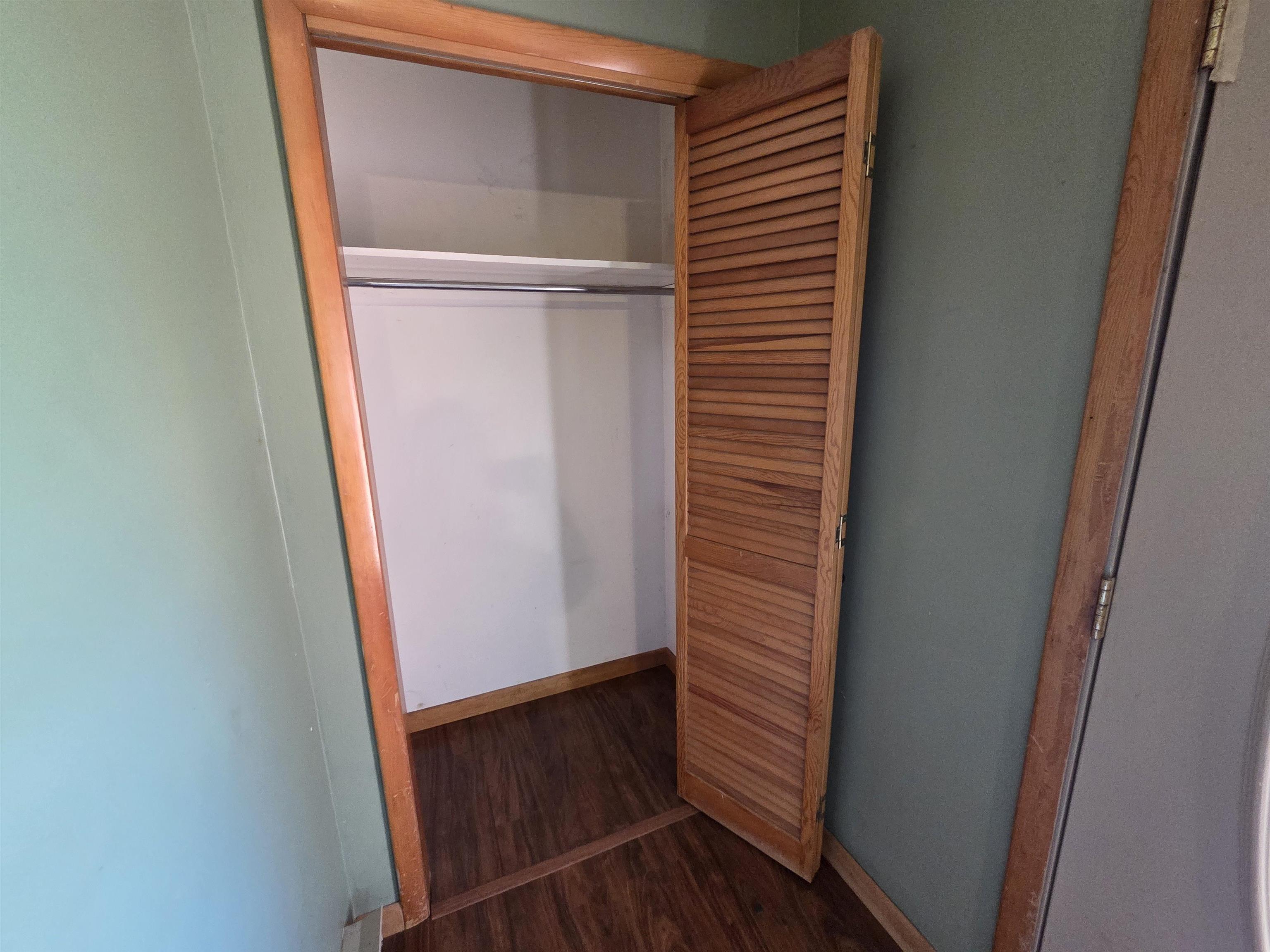 https://zimg.paragon.ice.com/ParagonImages/Property/PH/AABRKY/59539/5/0/0/66ffcd9fe9fa6a56dece08a4b425fc7c/0/b231ce30b29e40d54096f5bccb1bc3b0/59539-06b62d5f-ad3f-425b-abbc-7f8c9dbb733c.JPG