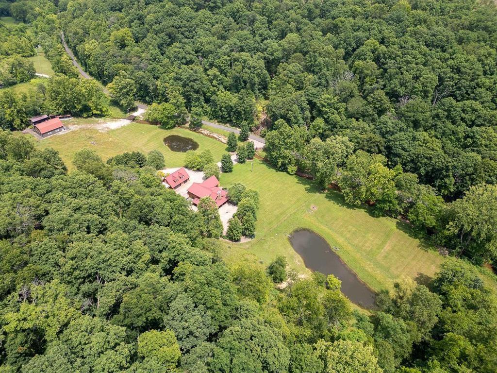 https://zimg.paragon.ice.com/ParagonImages/Property/PH/AABRKY/59579/2/0/0/26a32462c04a98366308bfc0726fa3b6/0/da93dea1351684e6d4a995a4f8bcd49f/59579-2ff221d3-0e6a-44ed-b1f5-43ab4b19e5fb.JPG