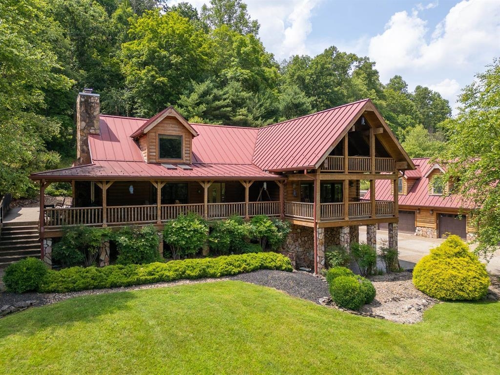 https://zimg.paragon.ice.com/ParagonImages/Property/PH/AABRKY/59579/4/0/0/39cbfc65accc589c69a3768eb08b9bbb/0/da93dea1351684e6d4a995a4f8bcd49f/59579-d538802f-d30d-4ccf-b3eb-27f43998a1a9.JPG