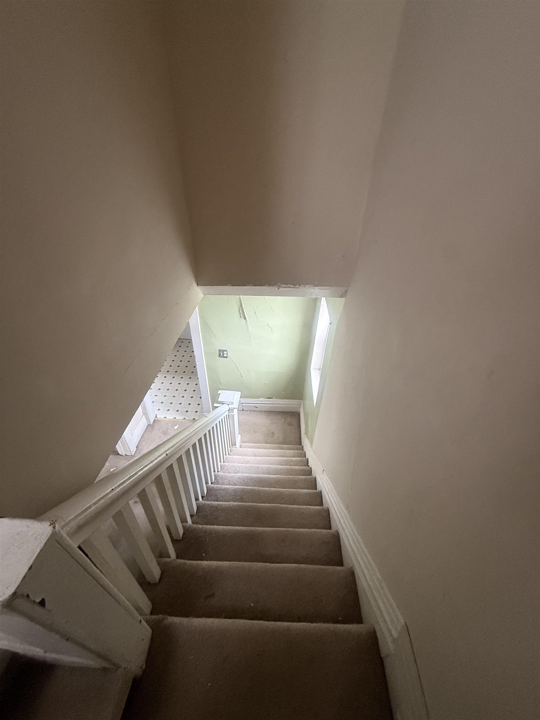 https://zimg.paragon.ice.com/ParagonImages/Property/PH/AABRKY/59682/9/0/0/e36367f665aa62dd773d91f1d388a916/0/32e4faacdc418672163cc831b26d73e1/59682-3808a57d-4562-42d3-98bc-c84ff4b50ef2.JPG