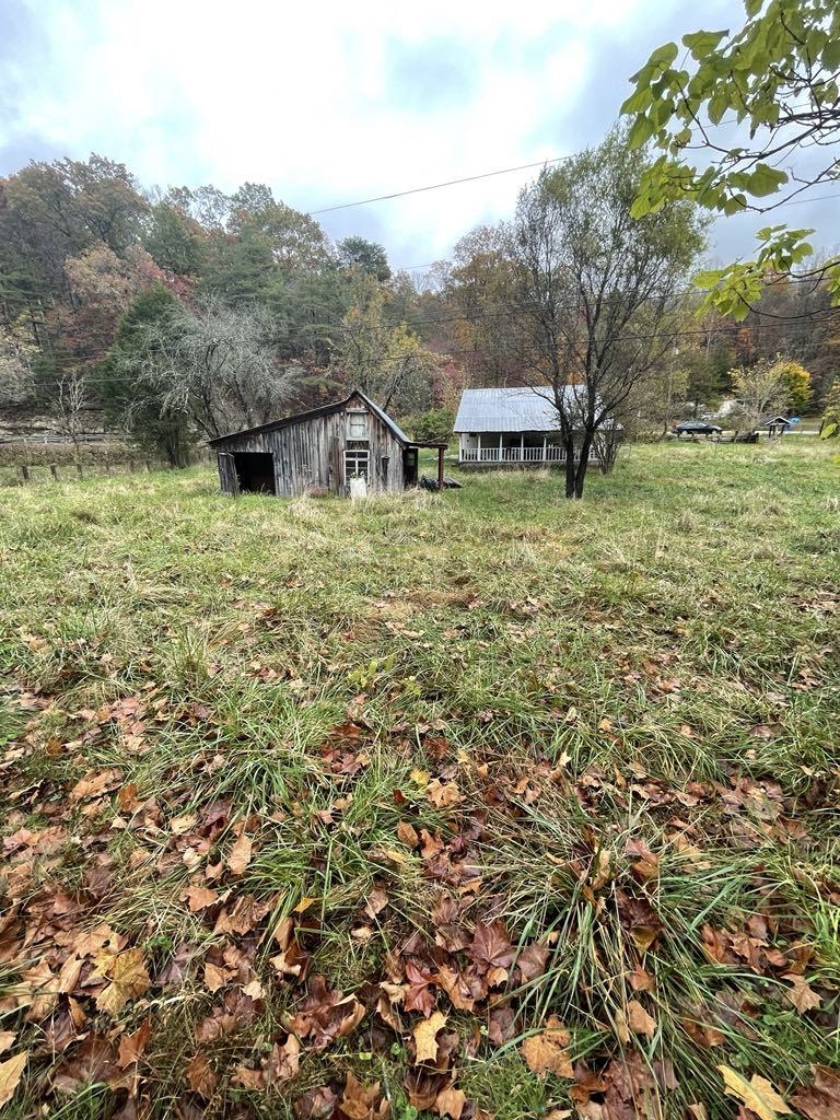 https://zimg.paragon.ice.com/ParagonImages/Property/PH/AABRKY/59717/3/0/0/dab9b8fd6ef3307cae67df61db8592ea/0/1e5c88b693cdd6569ce937f57259ba9d/59717-dcd737b8-d7dd-44b0-b91d-3985b9c5e13c.JPG