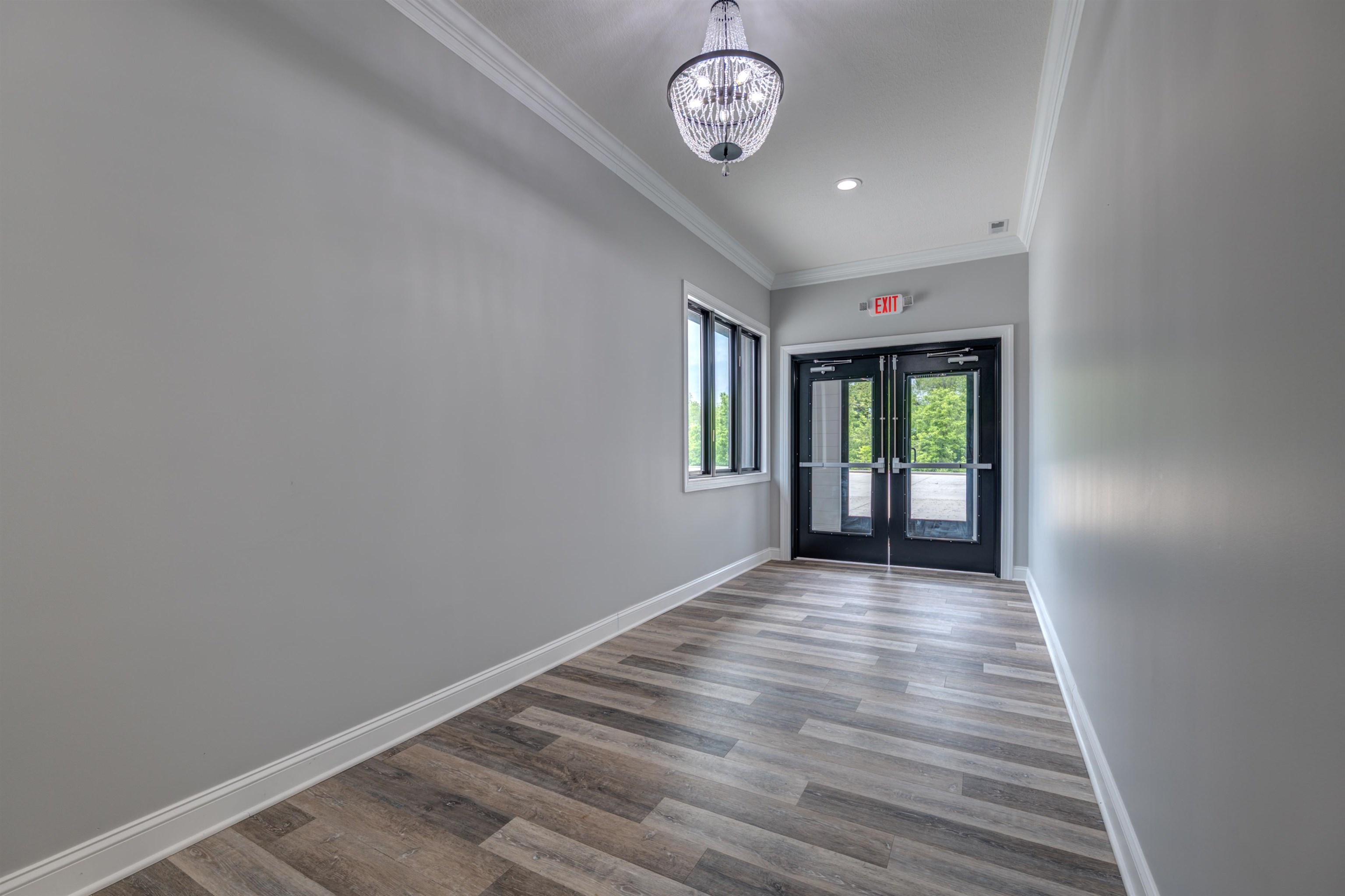 https://zimg.paragon.ice.com/ParagonImages/Property/PH/AABRKY/59742/11/0/0/f47eefb87ea92da7f9e562cf2a47e974/0/f29cfe7e6e23992a89e24ce97139eaec/59742-c426465b-d2a2-4ee9-82e6-7cdb0781eac7.JPG