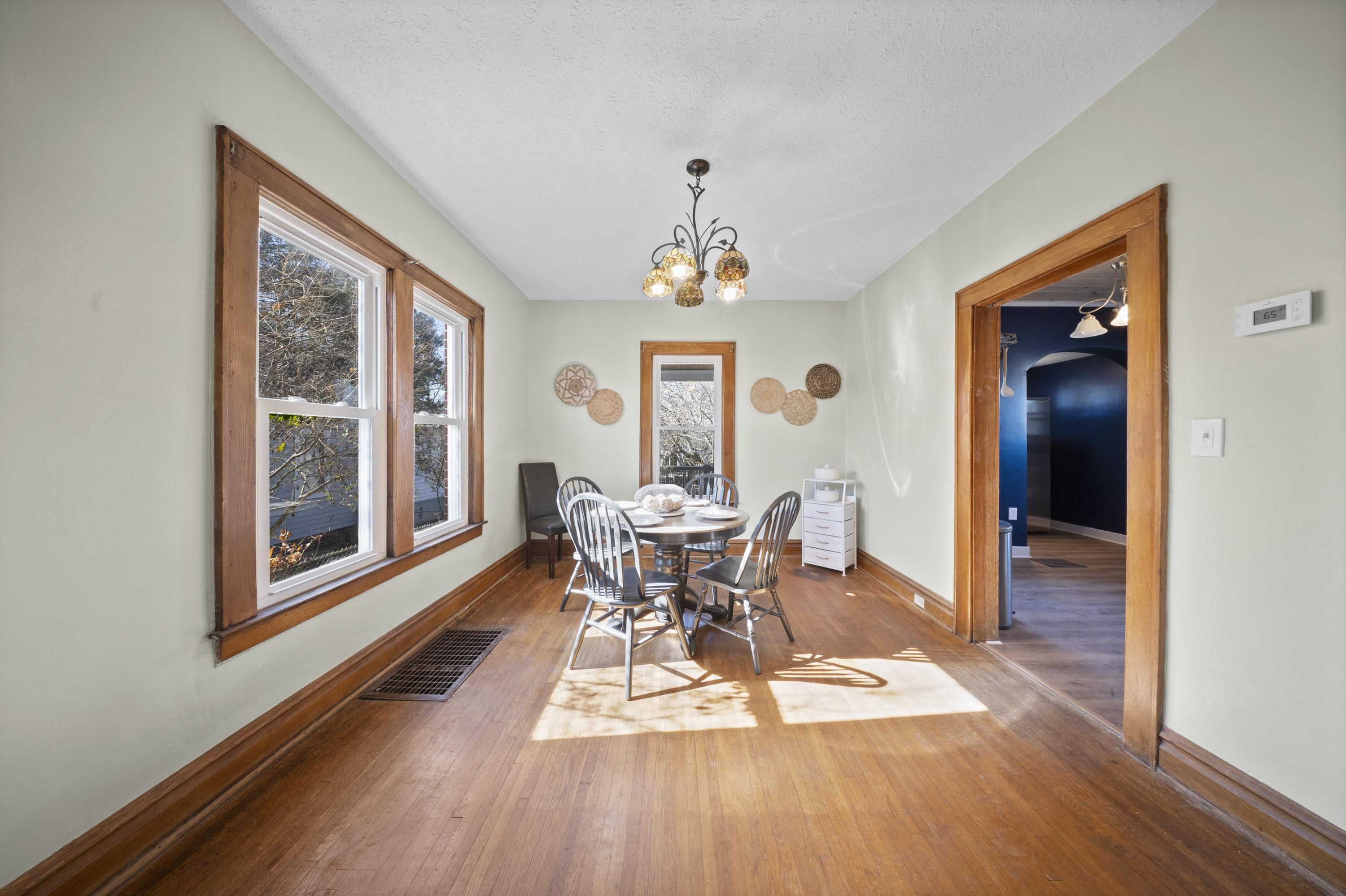 https://zimg.paragon.ice.com/ParagonImages/Property/PH/AABRKY/59882/12/0/0/7b95d31cf5cbb043d804ff876da91223/0/c73b553476bf4e4c0f9c2316a2faad9c/59882-eac7457d-bf5d-44b6-abee-e1c5f5bc677d.JPG