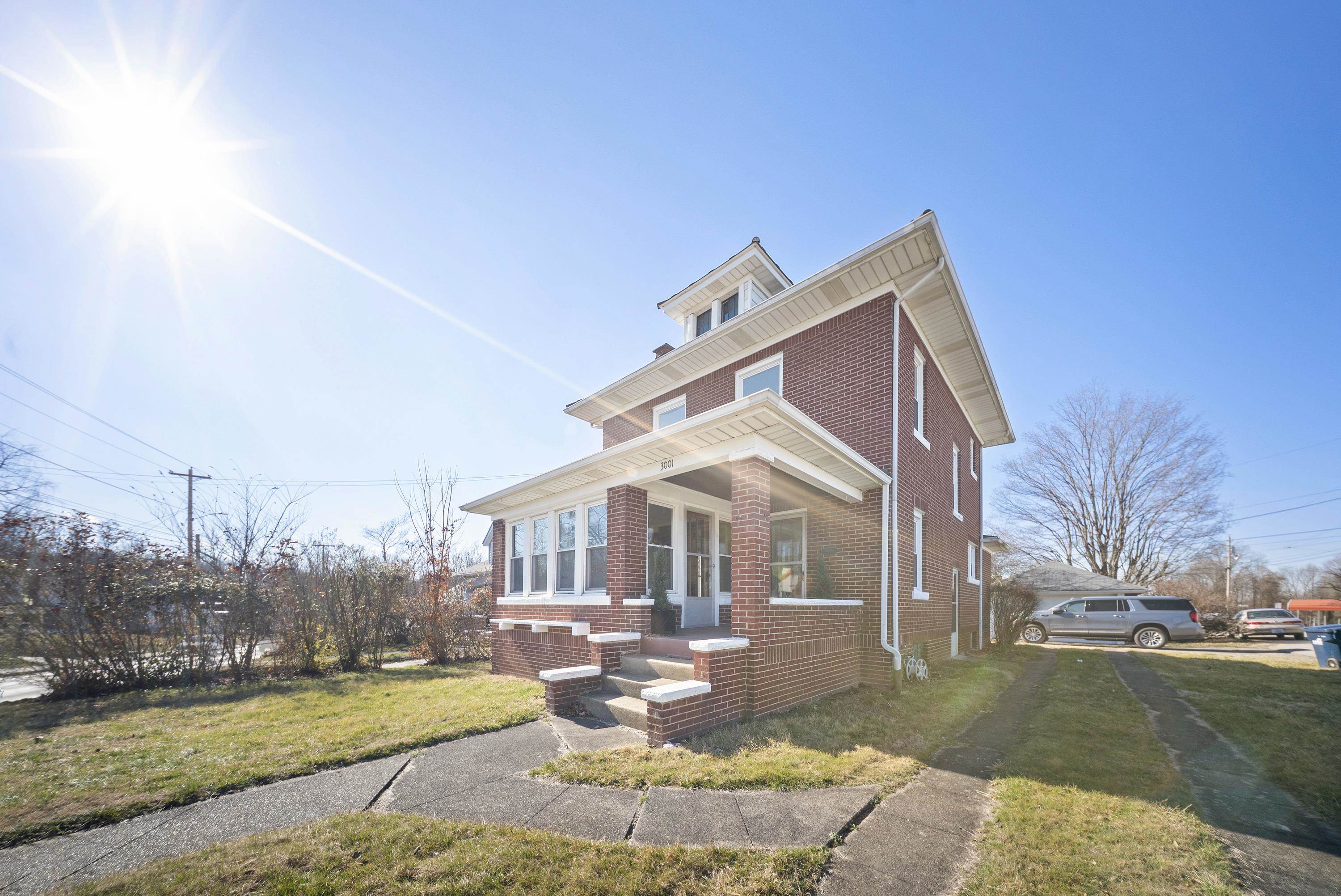 https://zimg.paragon.ice.com/ParagonImages/Property/PH/AABRKY/59882/2/0/0/509eb545bdcbd14ce014b952df8673a1/0/c73b553476bf4e4c0f9c2316a2faad9c/59882-b273ef61-5e69-4ec6-a5a6-c123d52e84e9.JPG