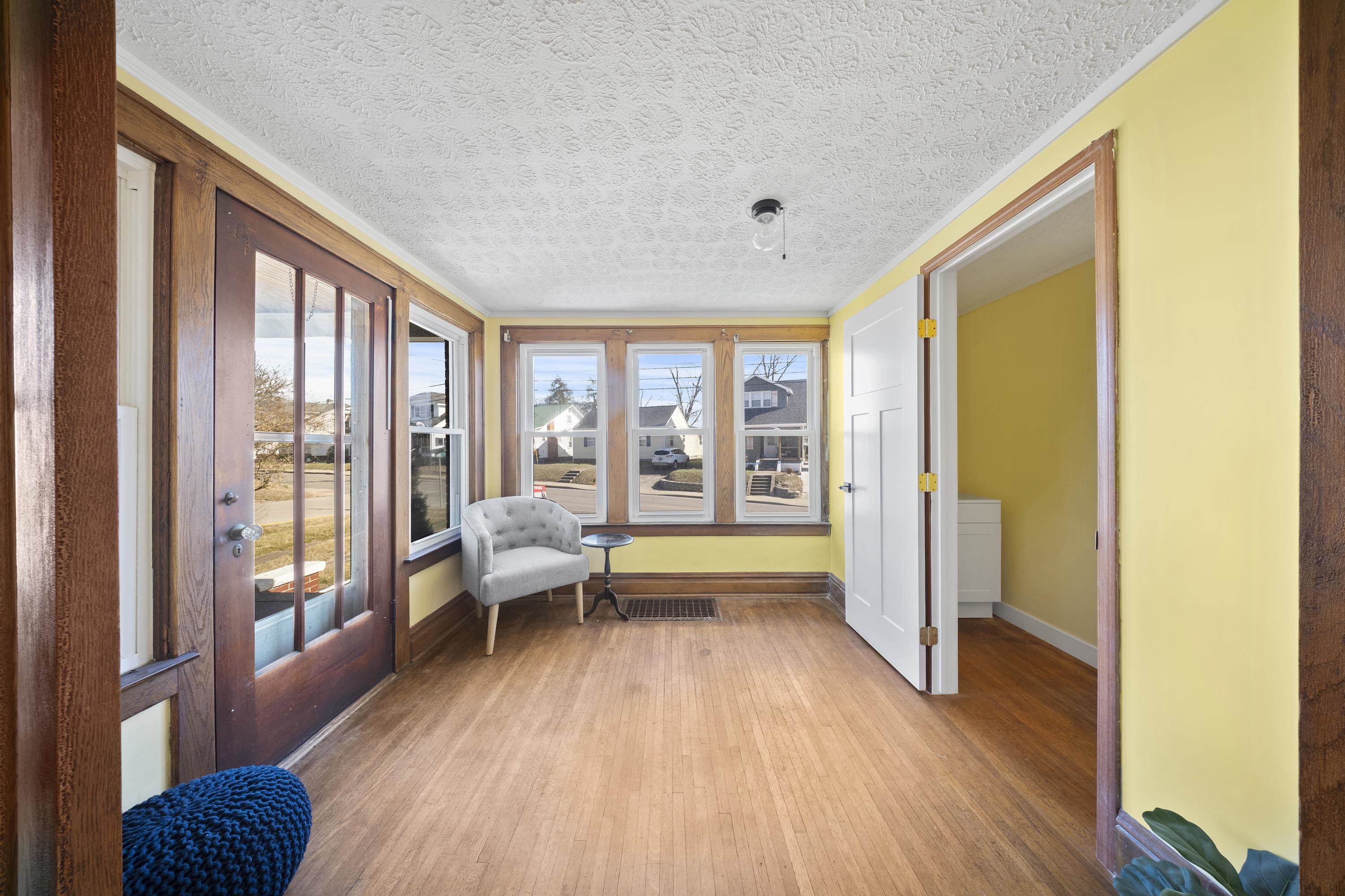 https://zimg.paragon.ice.com/ParagonImages/Property/PH/AABRKY/59882/9/0/0/975d7a1f9e8cb61f6465a7cc15695a01/0/c73b553476bf4e4c0f9c2316a2faad9c/59882-1503c54a-adaf-474c-994f-8f508e442098.JPG