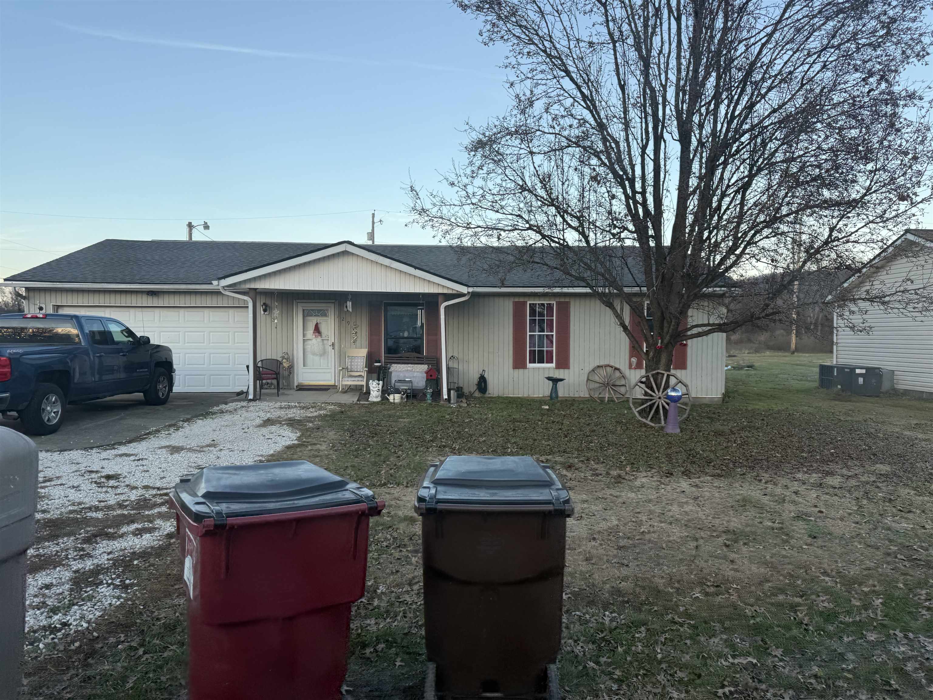 https://zimg.paragon.ice.com/ParagonImages/Property/PH/AABRKY/59888/10/0/0/4dfb4f60705254be7e553b35581f7551/0/f1e4b7f36c64307c200033ff5042dd04/59888-a88f0ff8-2a2b-4837-8c77-ebbba17eac49.JPG
