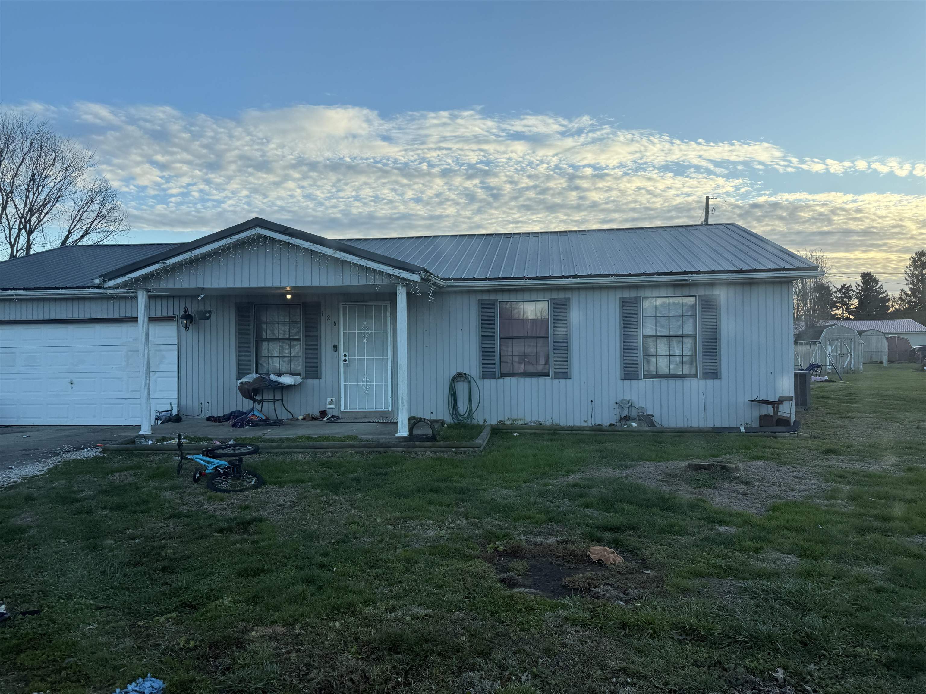 https://zimg.paragon.ice.com/ParagonImages/Property/PH/AABRKY/59888/8/0/0/f48b269a5aa049ff2b615ccb51171d07/0/f1e4b7f36c64307c200033ff5042dd04/59888-8b4073de-aa7f-4c7a-a13a-4465797c7bf6.JPG