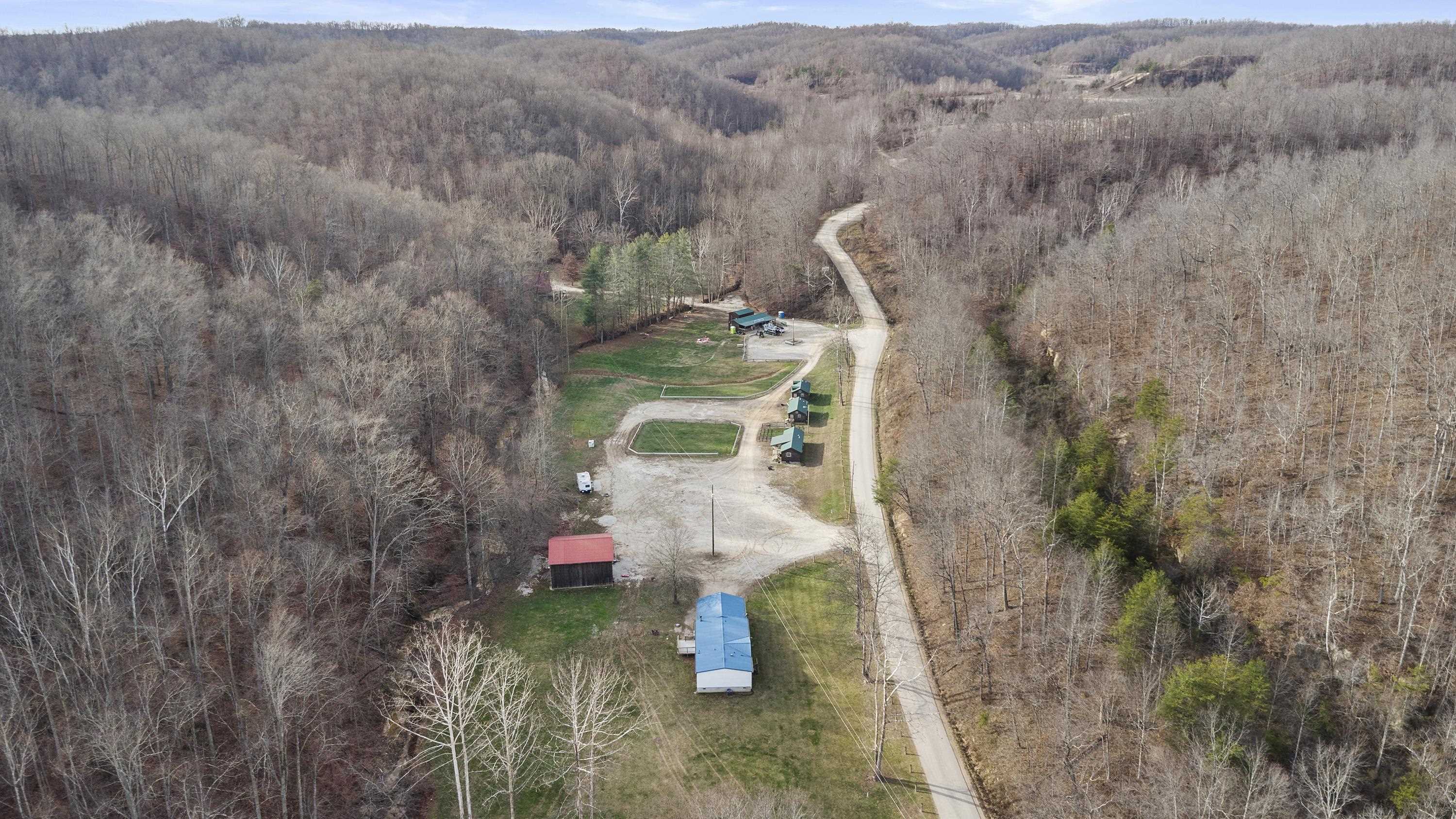 https://zimg.paragon.ice.com/ParagonImages/Property/PH/AABRKY/59948/2/0/0/724a40eb3f5c3308b6ace5c5e41cea61/0/62eefca9cf1c755f1d4e13cce9fe7caa/59948-b178ba7a-2ce2-4fb9-883e-5354dc50b0a2.JPG