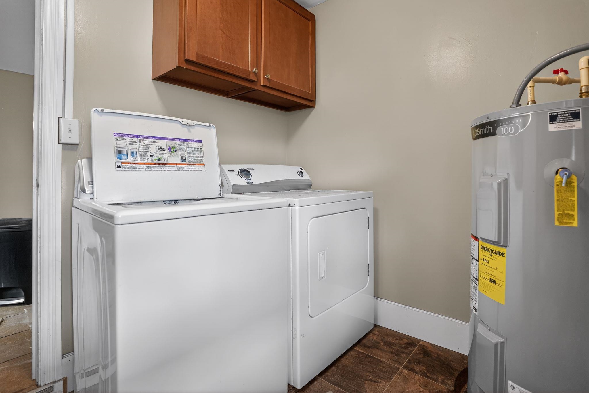 https://zimg.paragon.ice.com/ParagonImages/Property/PH/AABRKY/59967/12/0/0/17aacee39ee3e2fcc5477cc4bbaa1e6e/0/7af7cf41cc0f2442646b42806eff557a/59967-57b3b47f-71b3-4478-ab9c-433e9104ada1.JPG