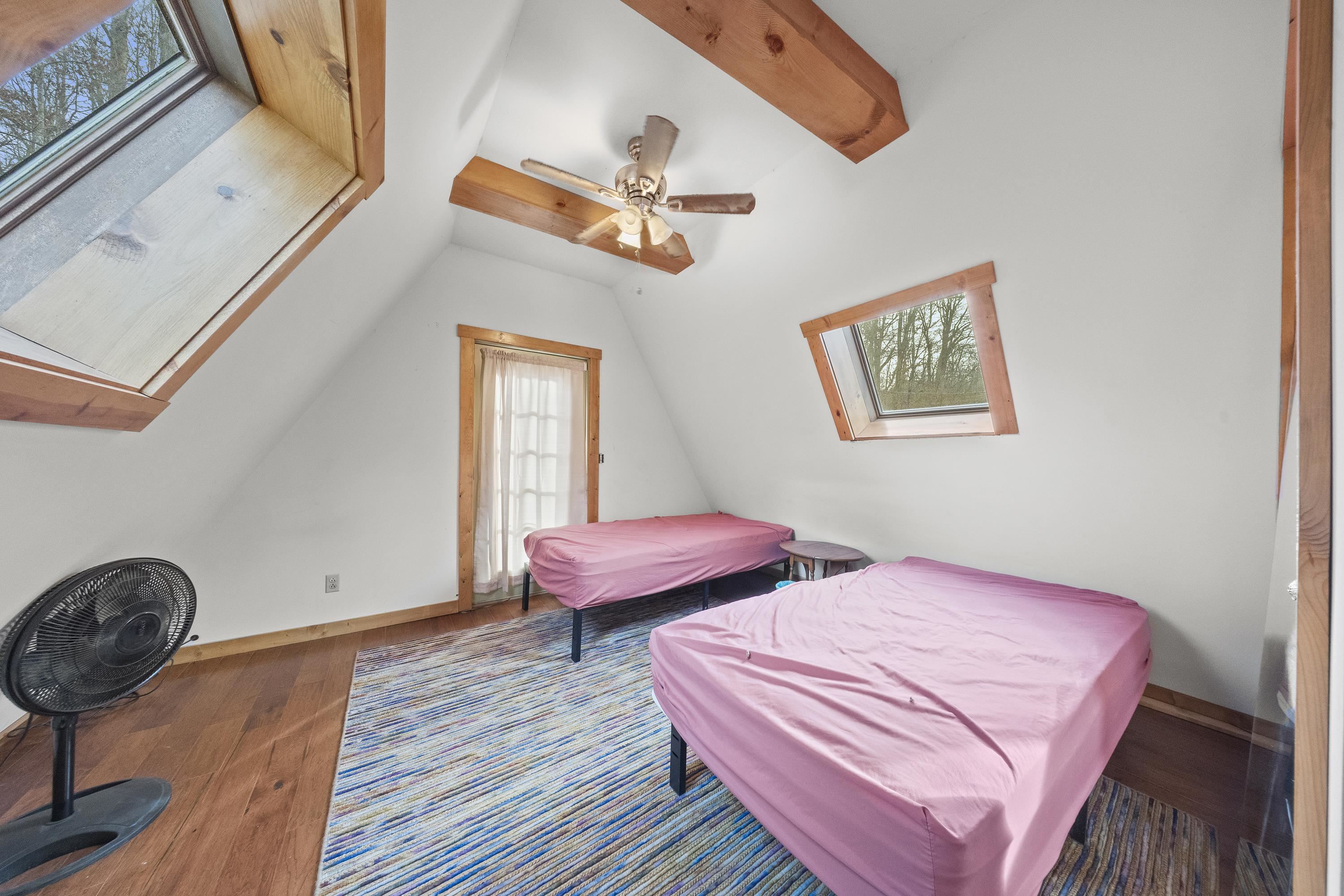 https://zimg.paragon.ice.com/ParagonImages/Property/PH/AABRKY/60045/13/0/0/b9d3fec248f5b6d6bdb5cda9e4a5695d/0/471a04f138424323146c1010a75a772e/60045-39a9cb49-fe3d-42a8-9358-92d3889f3eee.JPG
