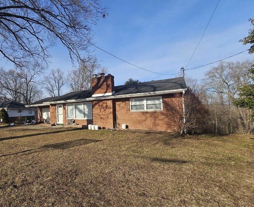 https://zimg.paragon.ice.com/ParagonImages/Property/PH/AABRKY/60125/1/0/0/3c8acc042836aa64272ab8350383655a/0/8a6fcdf470ef8bf535566dda5e214bd9/60125-ab31b261-b734-446c-84f9-2ef4ebc0a949.JPG