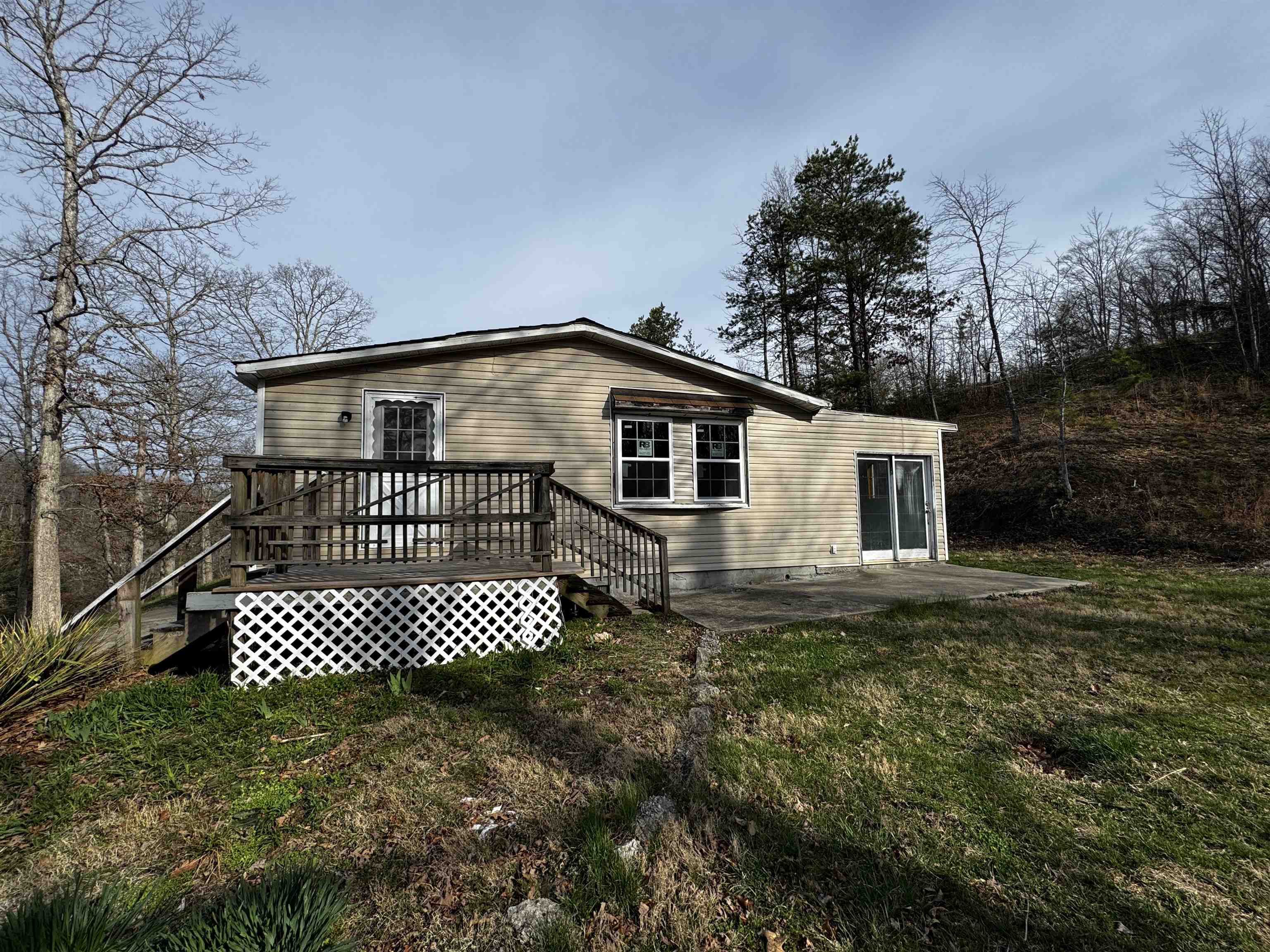 https://zimg.paragon.ice.com/ParagonImages/Property/PH/AABRKY/60131/1/0/0/3e2d7518d98ddbeb8c7f3c143c59bb7c/0/9fa4456e1ec2c427c68d6185ad89e9bb/60131-80cfcbf0-12f4-4b8c-9c9e-6bf6a3f375a2.JPG