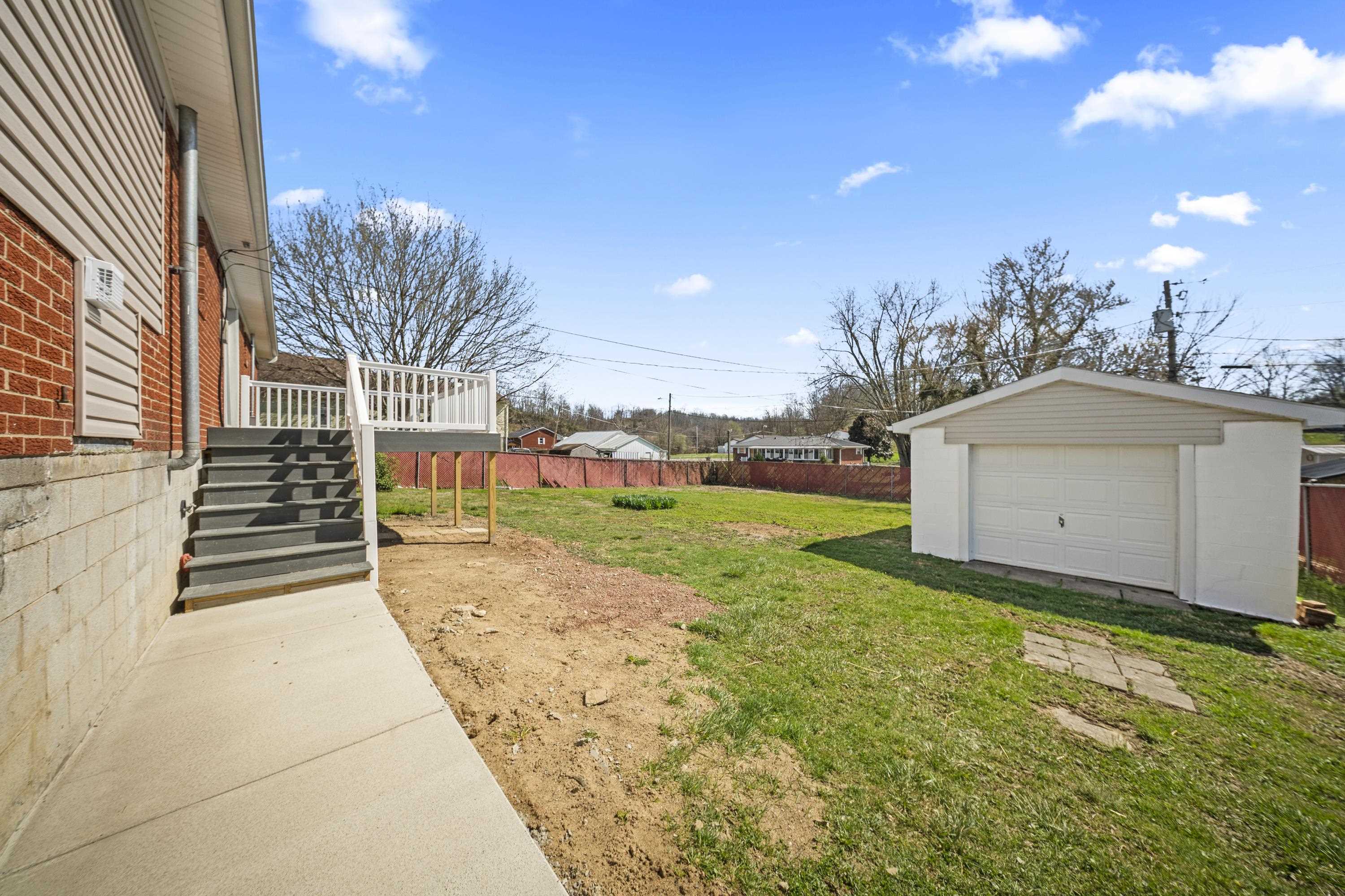 1012 State Route 716