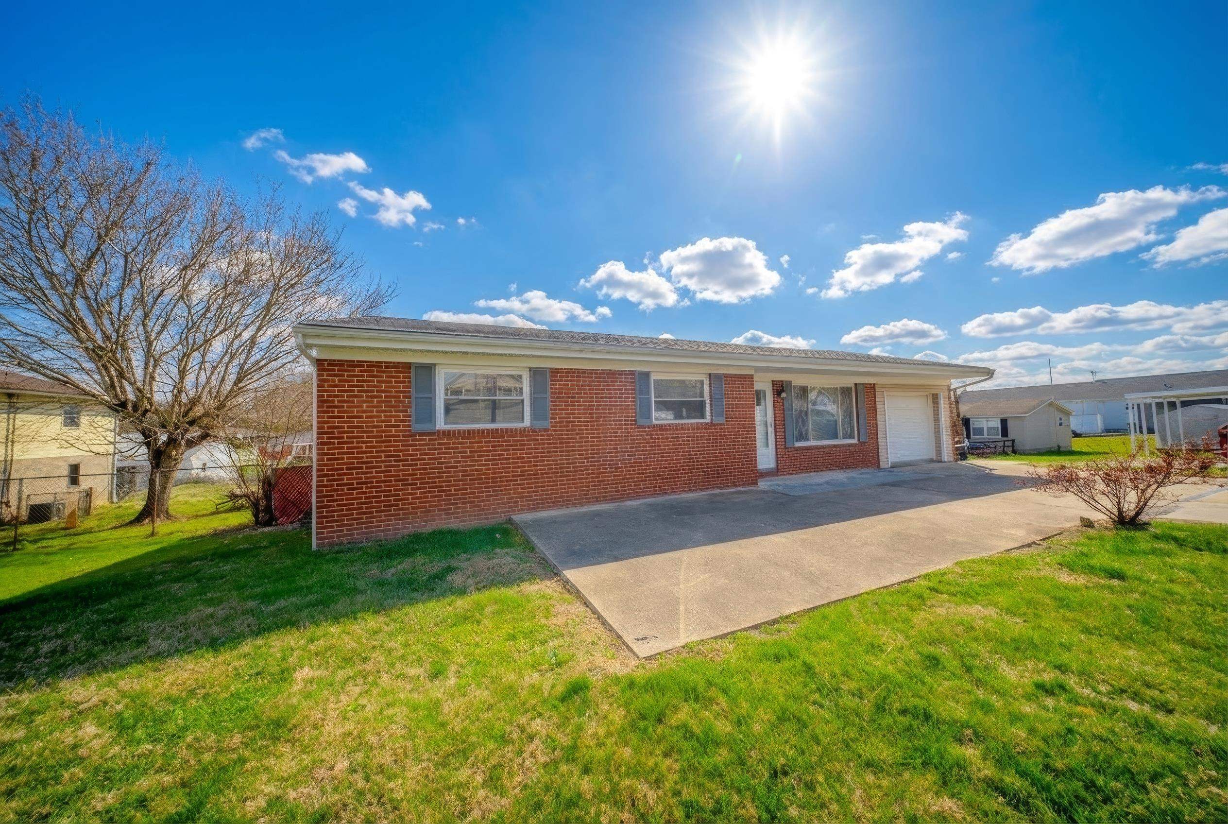 1012 State Route 716