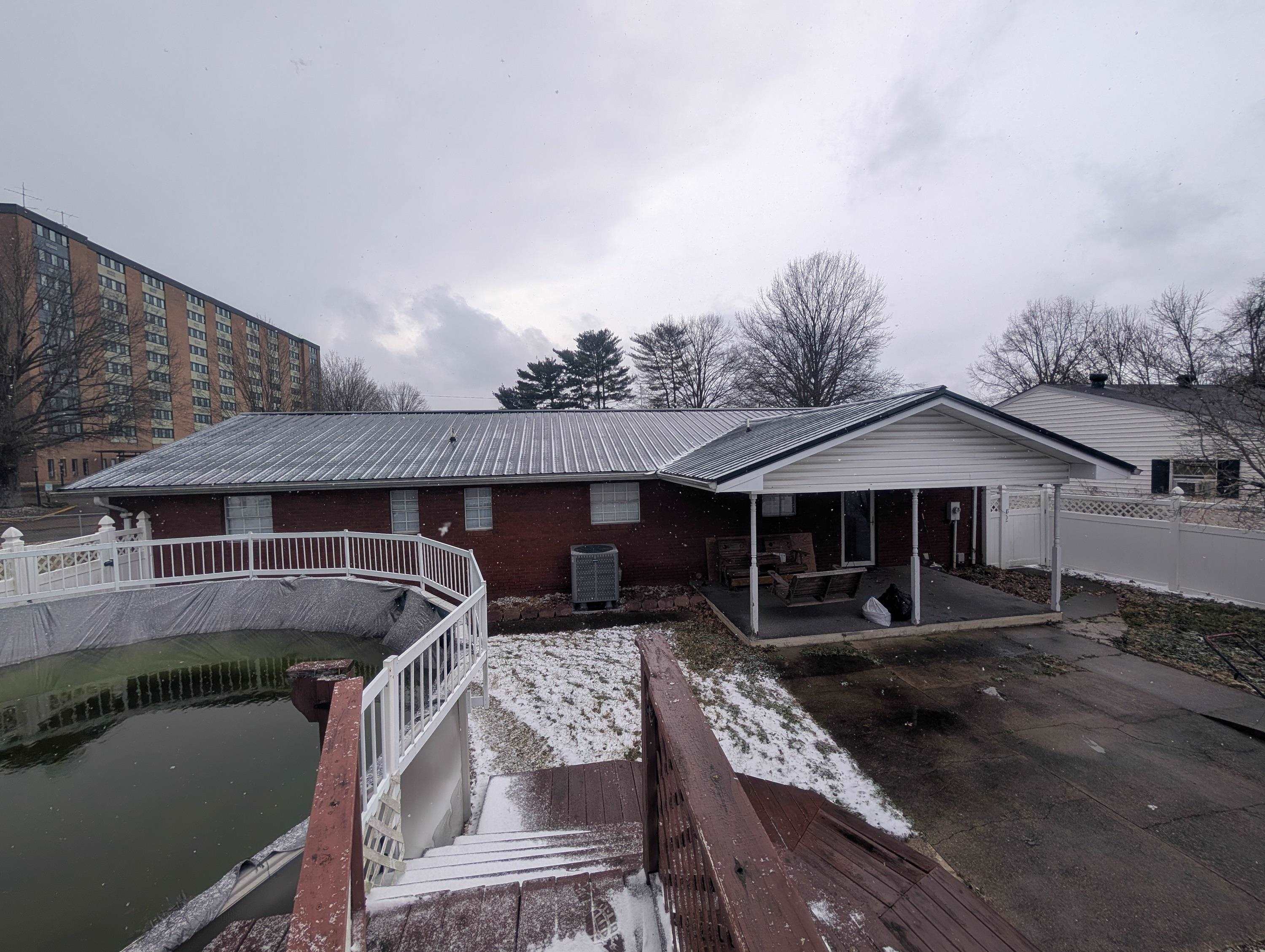https://zimg.paragon.ice.com/ParagonImages/Property/PH/AABRKY/60150/2/0/0/caf010e146409ce022d866b58174f2cc/0/e0a63cd945382fece271a00d18730ea4/60150-ee5b5b3c-ec58-4a06-bb26-c3f9ef8b3b40.JPG