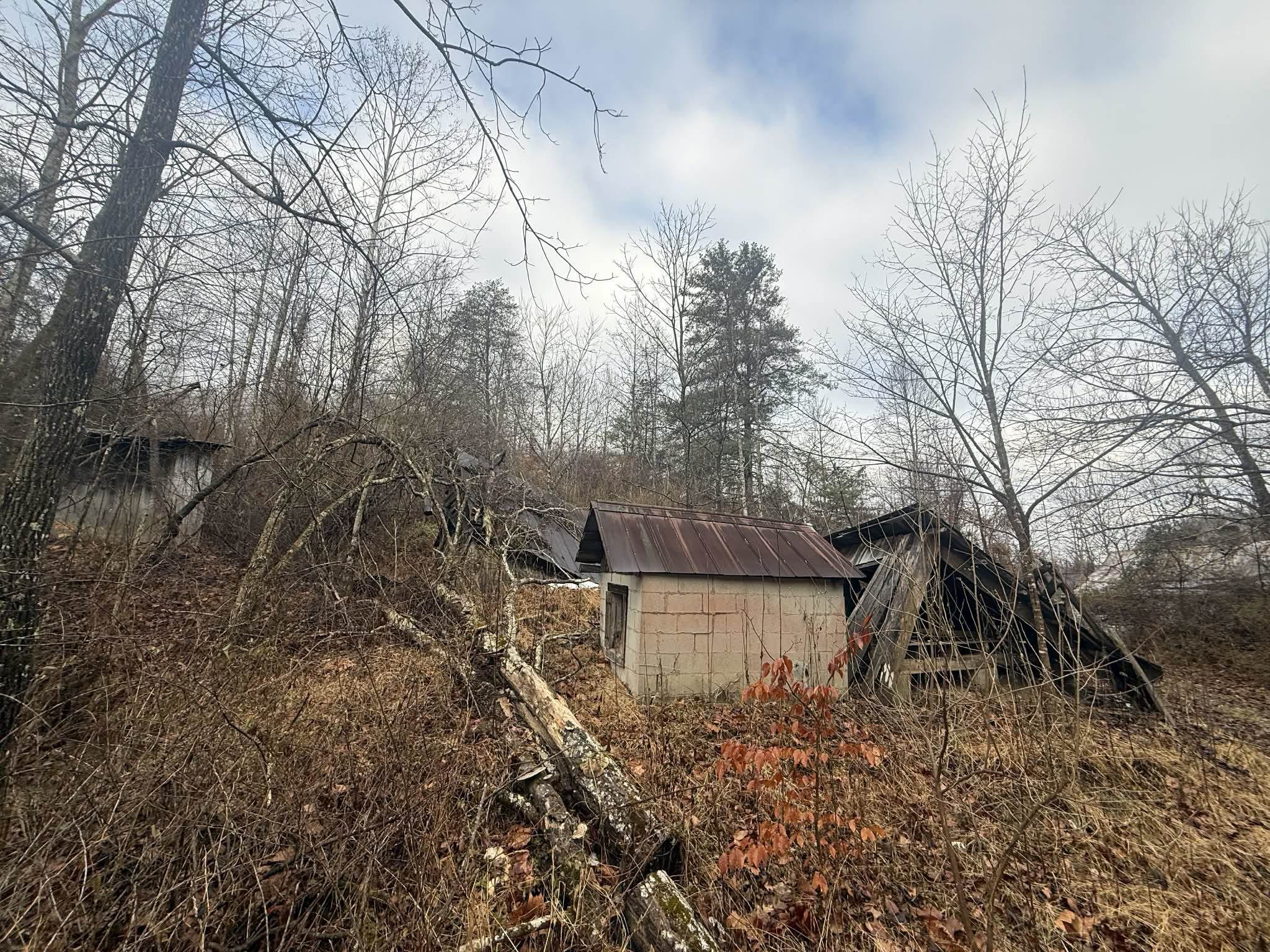 https://zimg.paragon.ice.com/ParagonImages/Property/PH/AABRKY/60154/6/0/0/22843682ee1f8e7b8ff27ac56bcf70cf/0/d96ed4f671efb32891a2550a7462a348/60154-165e766c-9a5d-4c22-89bd-00651bd621cb.JPG