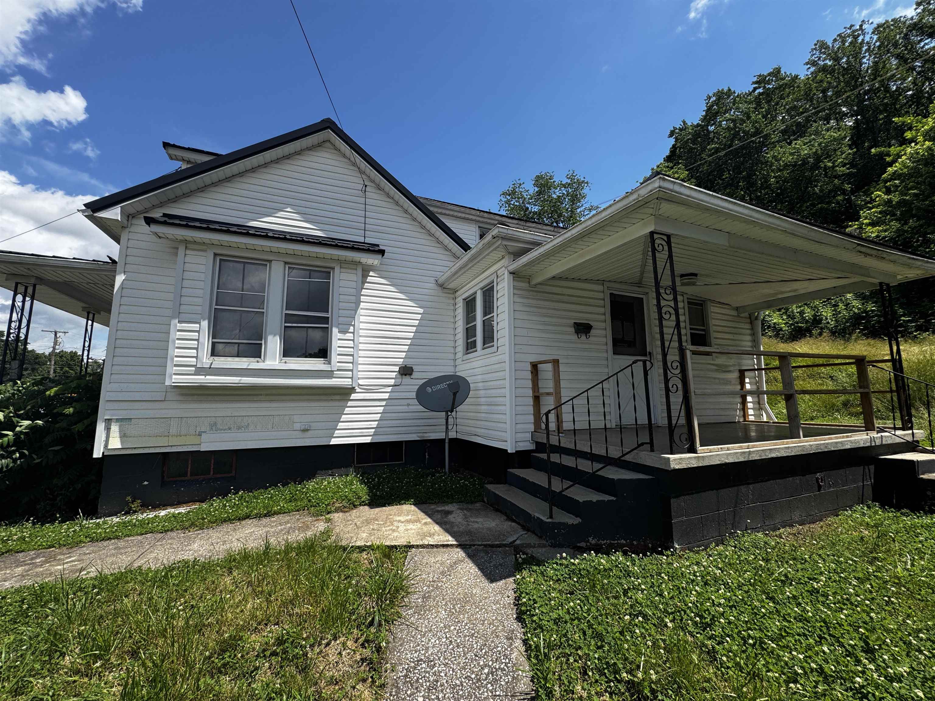 https://zimg.paragon.ice.com/ParagonImages/Property/PH/AABRKY/60158/1/0/0/6534d5b3a295ce1c3bd49a2d9afe4f4f/0/c4e9cdfd4ddcb55ba640f6069287f2a3/60158-432c0ade-02ea-4250-8eb9-d17539df7242.JPG