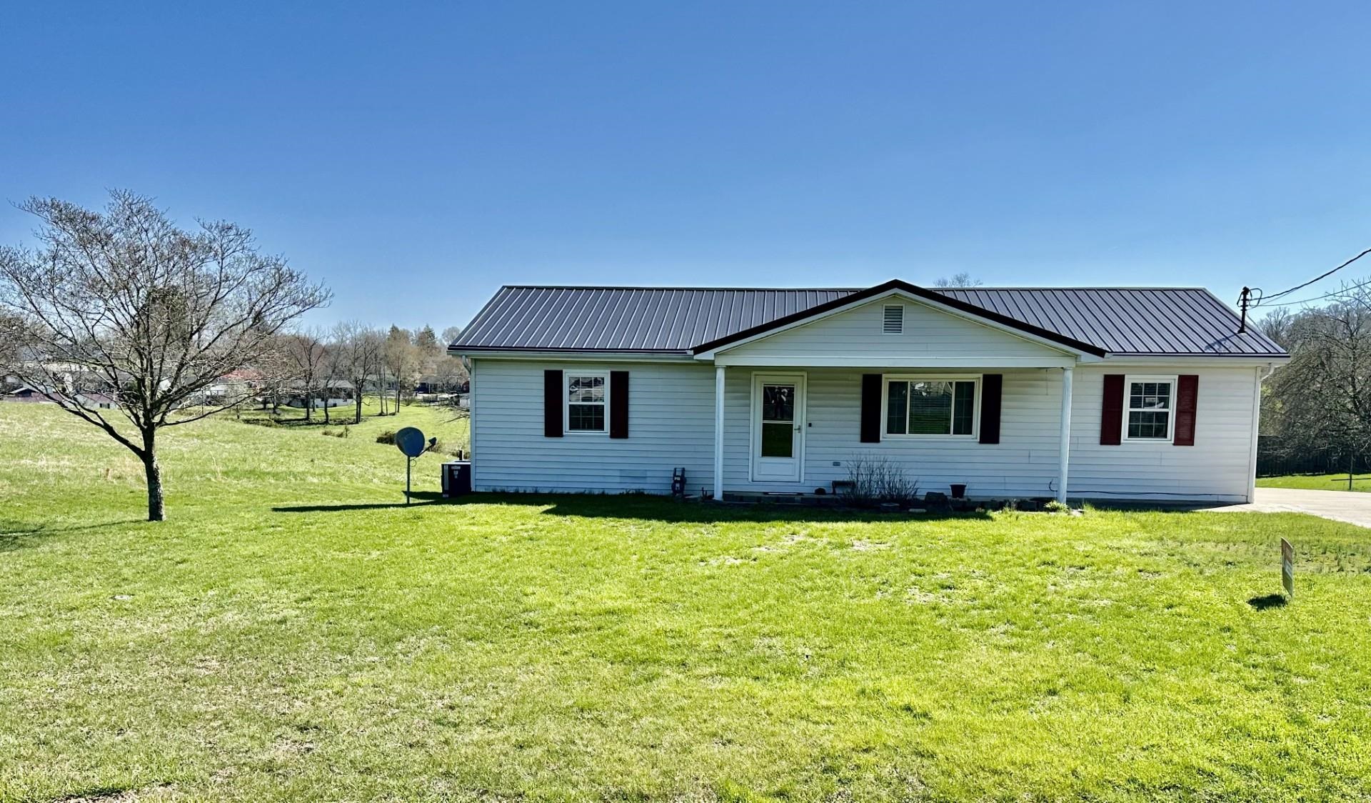 https://zimg.paragon.ice.com/ParagonImages/Property/PH/AABRKY/60280/1/0/0/199a305b9d30bebafb26b95edb917c07/0/be382f6357a3874a58c72448aa434bfe/60280-d5555d80-9c6e-4196-953a-bbc43faebced.JPG