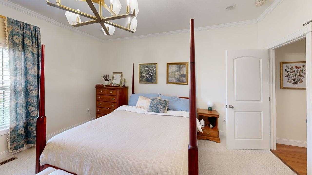 5300 Poplar Ridge Drive