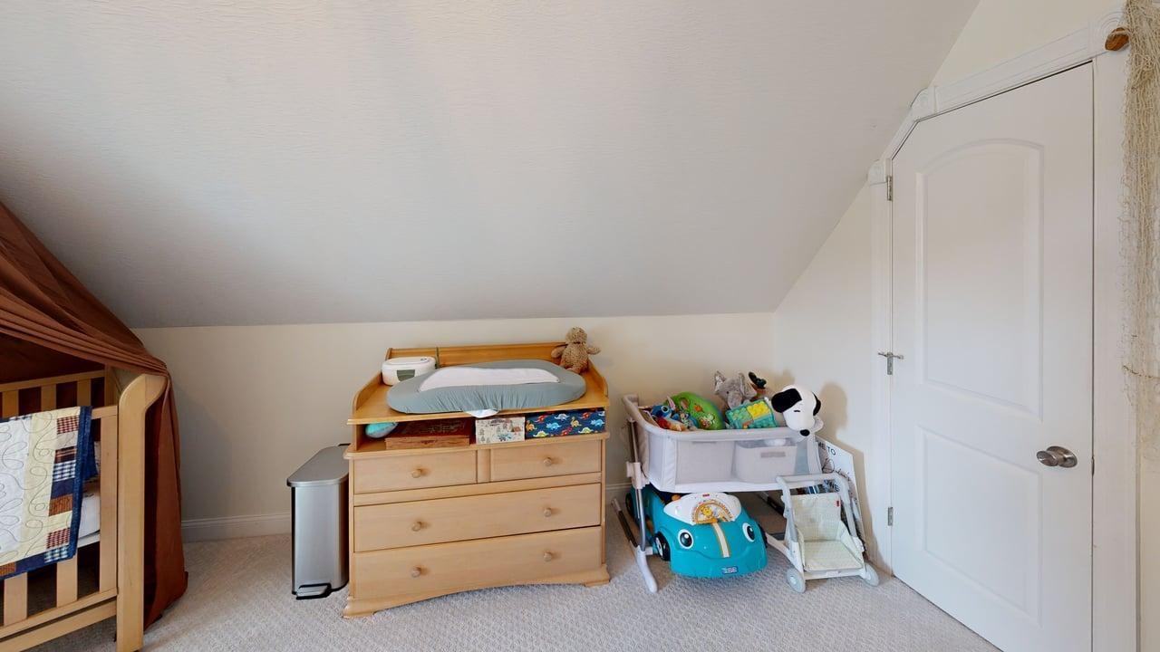 5300 Poplar Ridge Drive