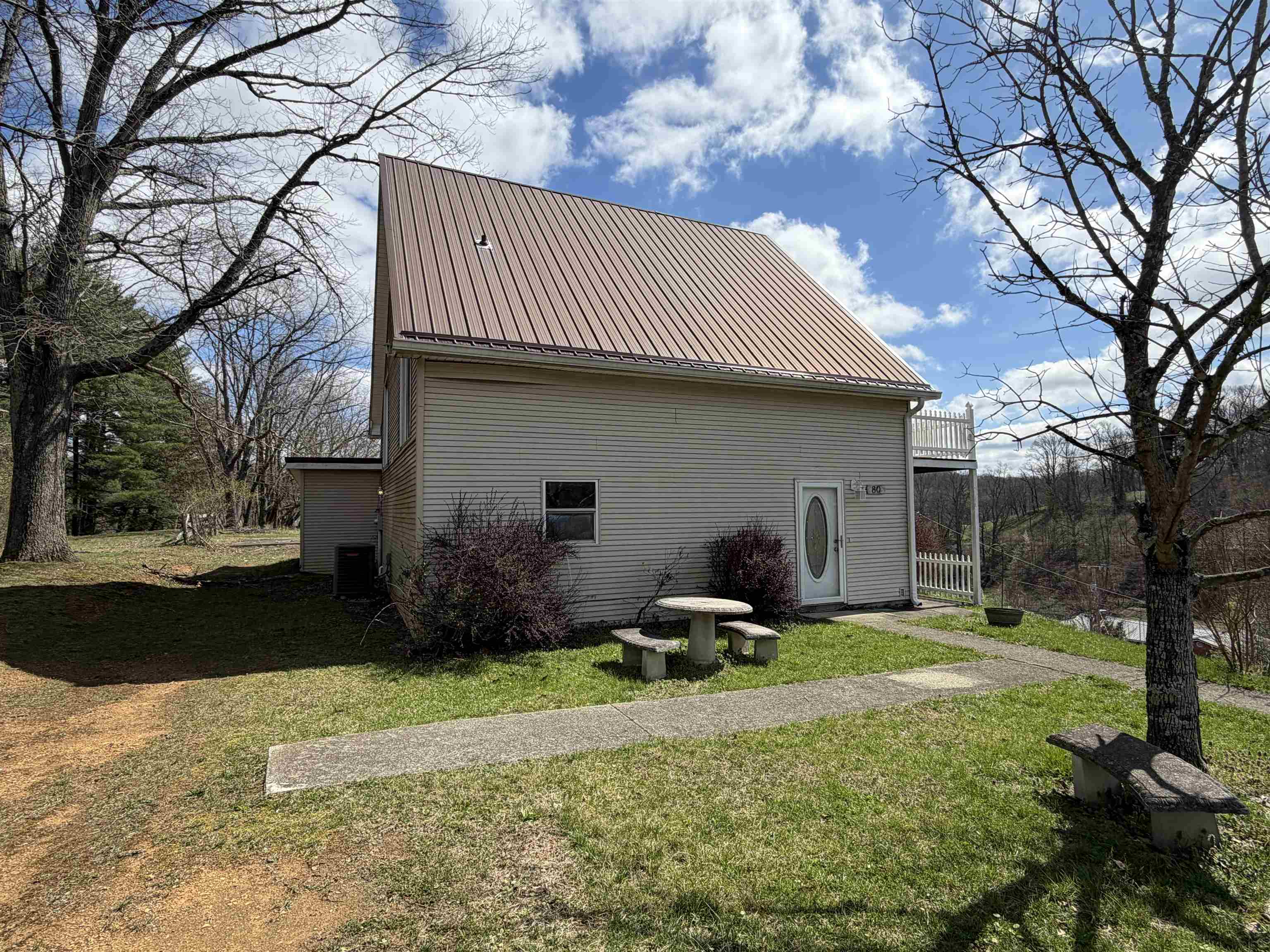 https://zimg.paragon.ice.com/ParagonImages/Property/PH/AABRKY/60303/1/0/0/5e448adbec0dc93070655f89150a054d/0/bd0b345fb02e904a9ec61fd7432ae95f/60303-f39cb364-1f7c-459c-a54e-248b5cd4072e.JPG