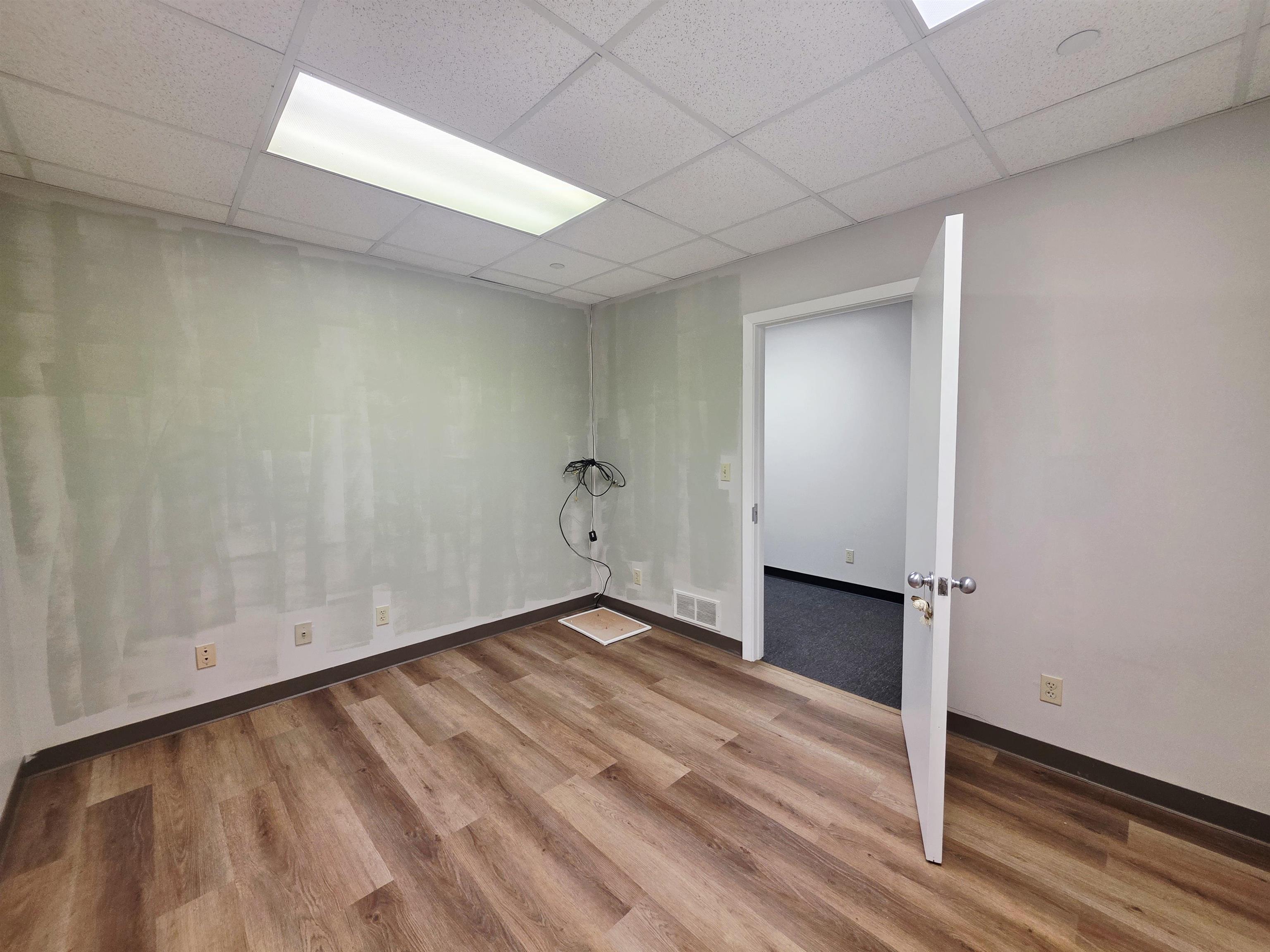 1290 Montgomery Avenue