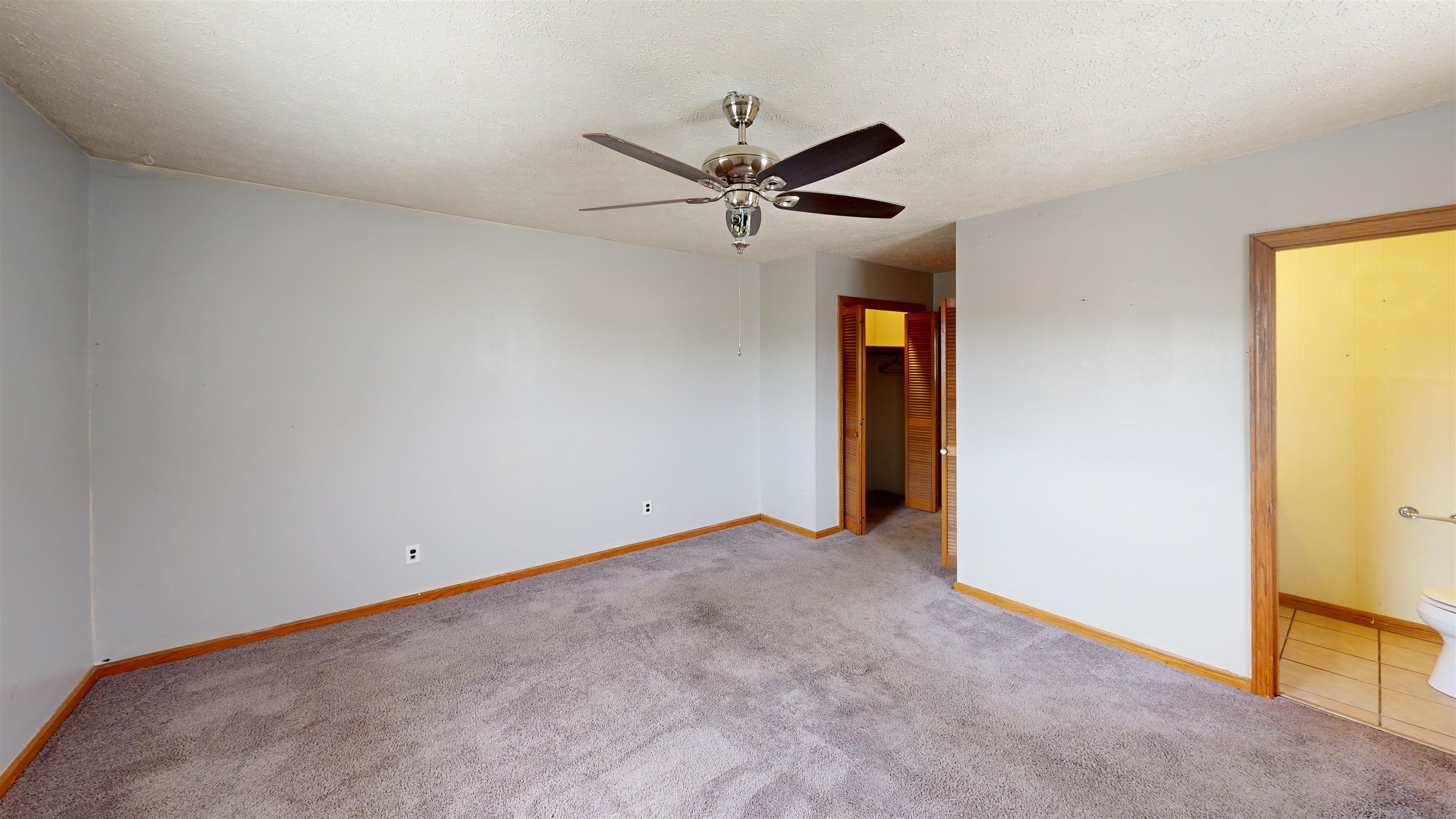 1217/1215 &1219 Bellefonte Rd