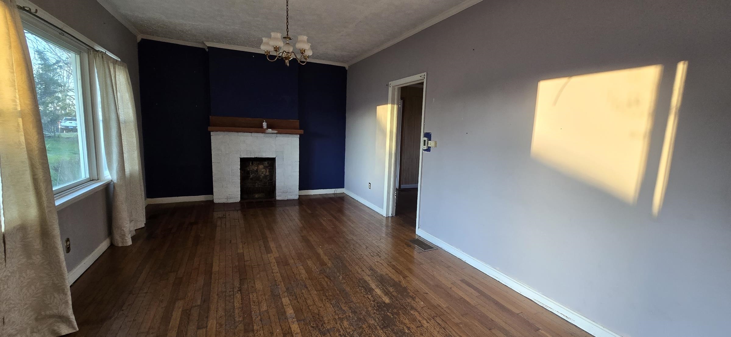 1215 Woodland Avenue