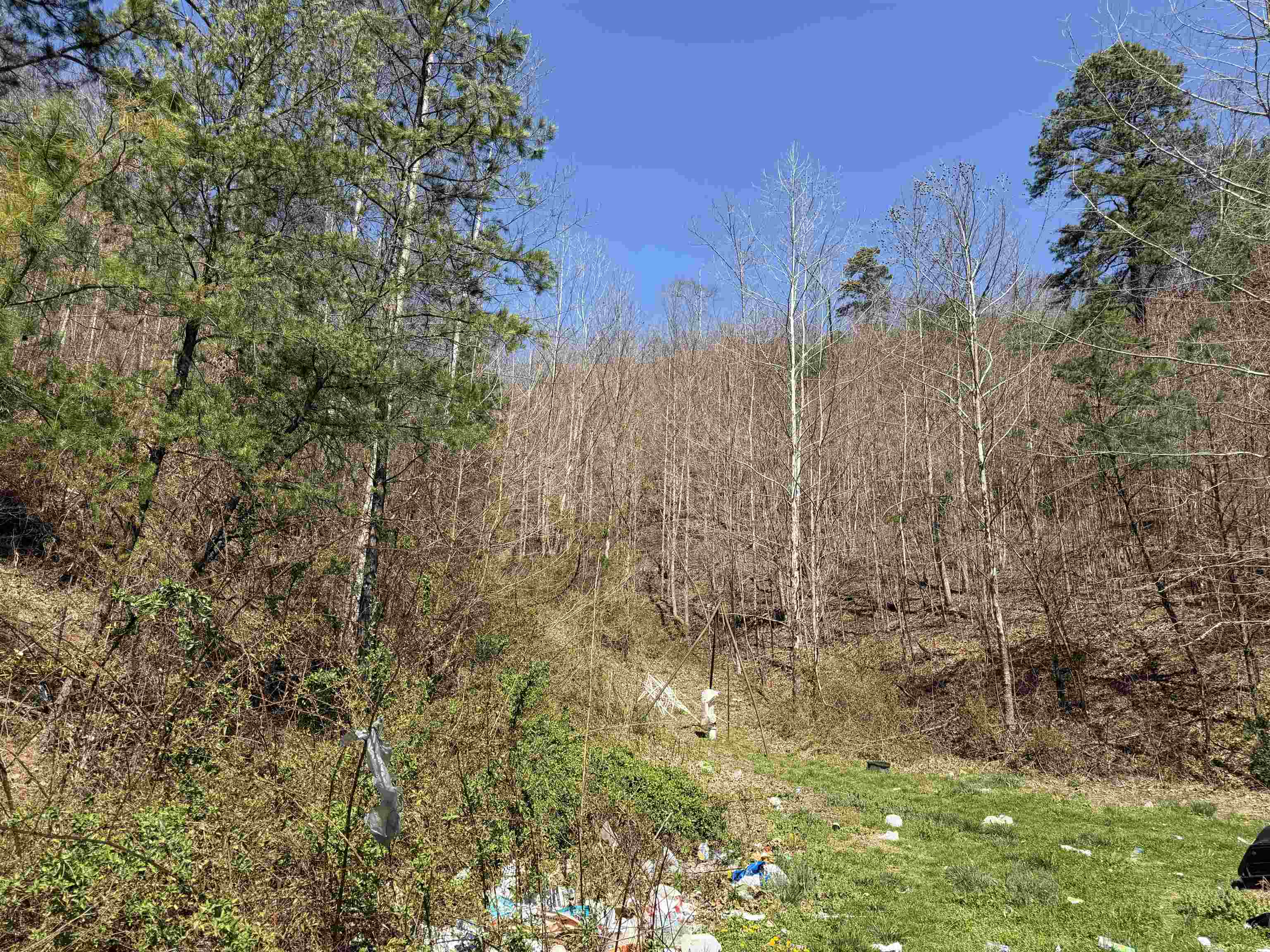 9648 & 9656 N Highway 201