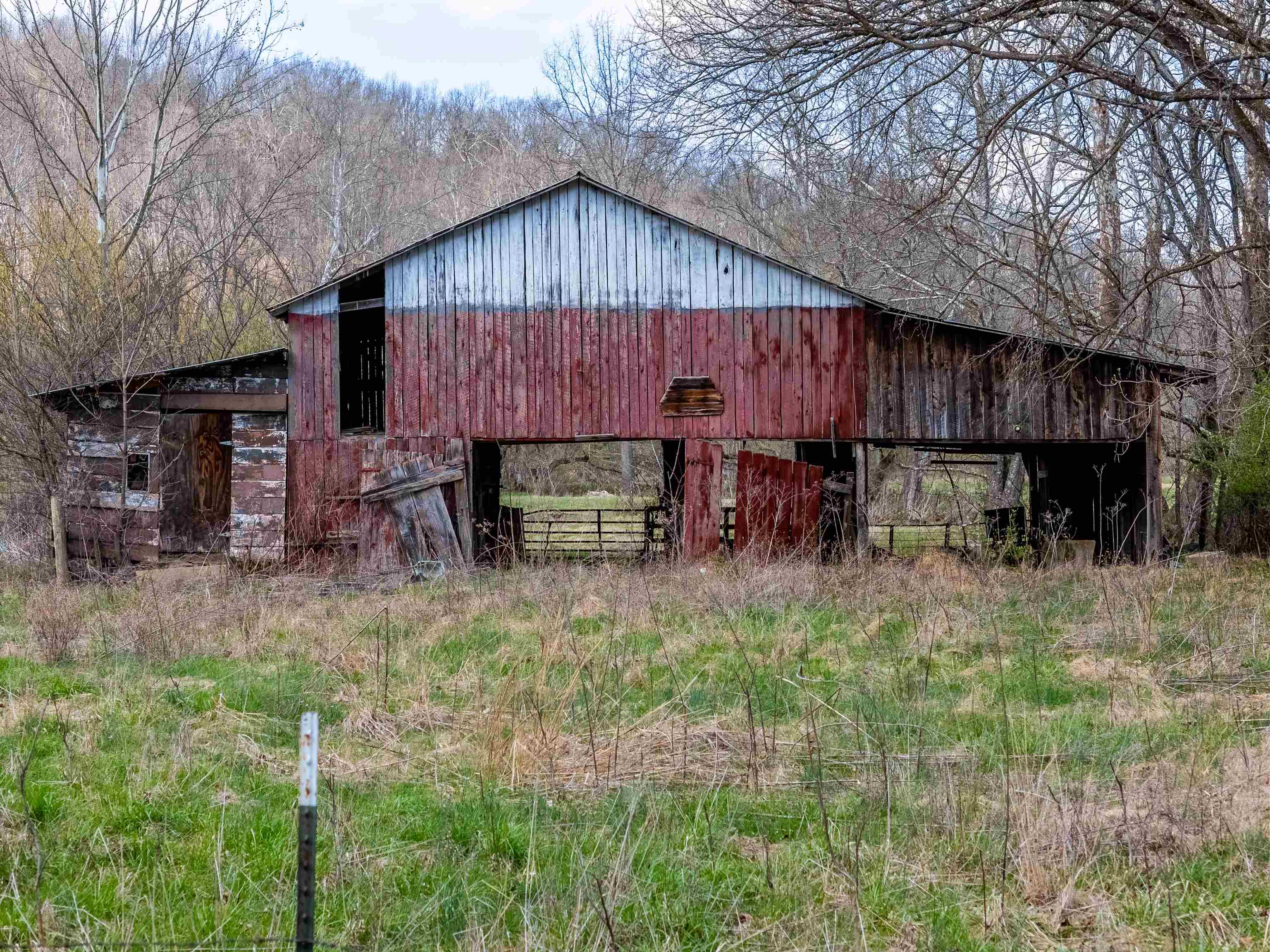 https://zimg.paragon.ice.com/ParagonImages/Property/PH/AABRKY/60365/8/0/0/f90184a2cecfbfdad0289260f8a3d4fb/0/b46f6a9bf366b005099d024adc600e7b/60365-a544e3a8-950b-41f7-9cb8-02df91fe5a32.JPG