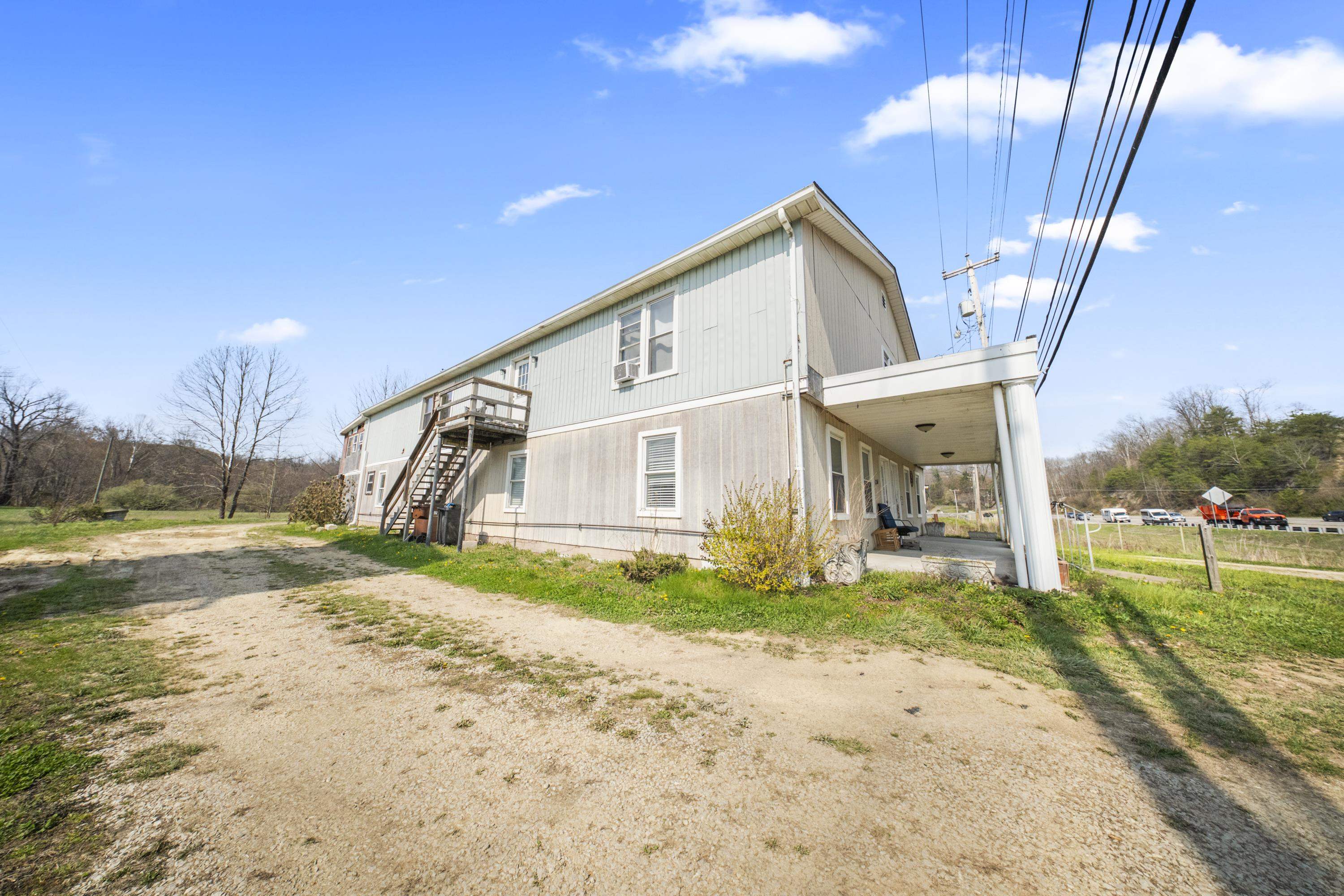 https://zimg.paragon.ice.com/ParagonImages/Property/PH/AABRKY/60378/10/0/0/c7881fc30c97337e9df9e98f94016b95/0/26816e72a70d02810353f66cfed0e26a/60378-2593e5bd-e126-4617-a54d-f9005b996f0b.JPG