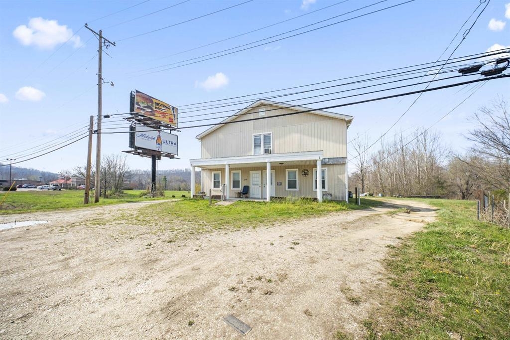 https://zimg.paragon.ice.com/ParagonImages/Property/PH/AABRKY/60388/3/0/0/7fc8de922cc25f108fd724f873d922e1/0/9a33cee6e0860846d6aacc3e28da0a2b/60388-d40ddf9d-be70-48b9-b718-18c5970348eb.JPG