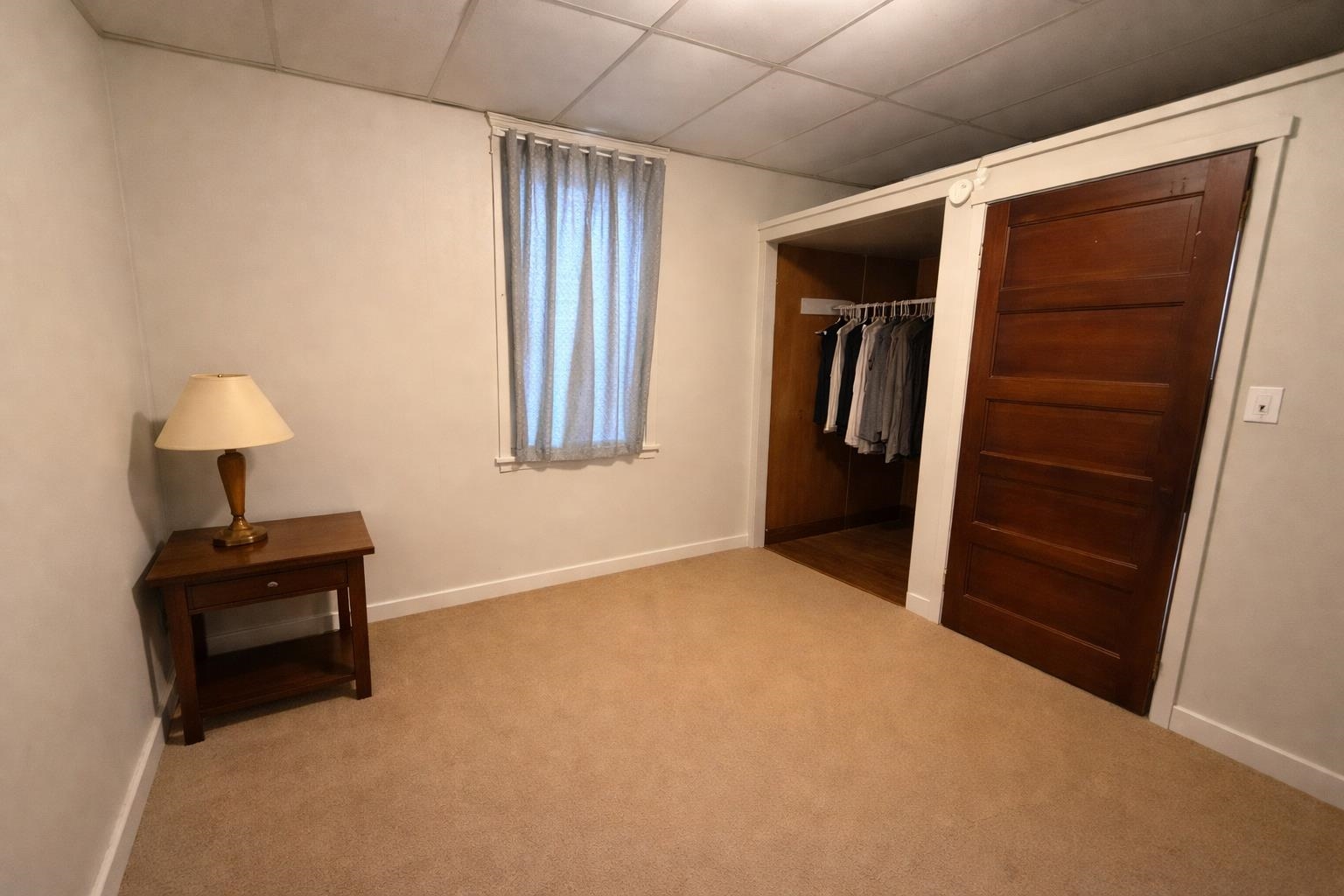 https://zimg.paragon.ice.com/ParagonImages/Property/PH/AABRKY/60425/10/0/0/76ab977a866af9c964cf8d6504a0eefe/0/3f606ea1a517eb4dc4afe4eb36dd2d76/60425-a22556cc-8884-433f-9d50-49f45925d0e9.JPG