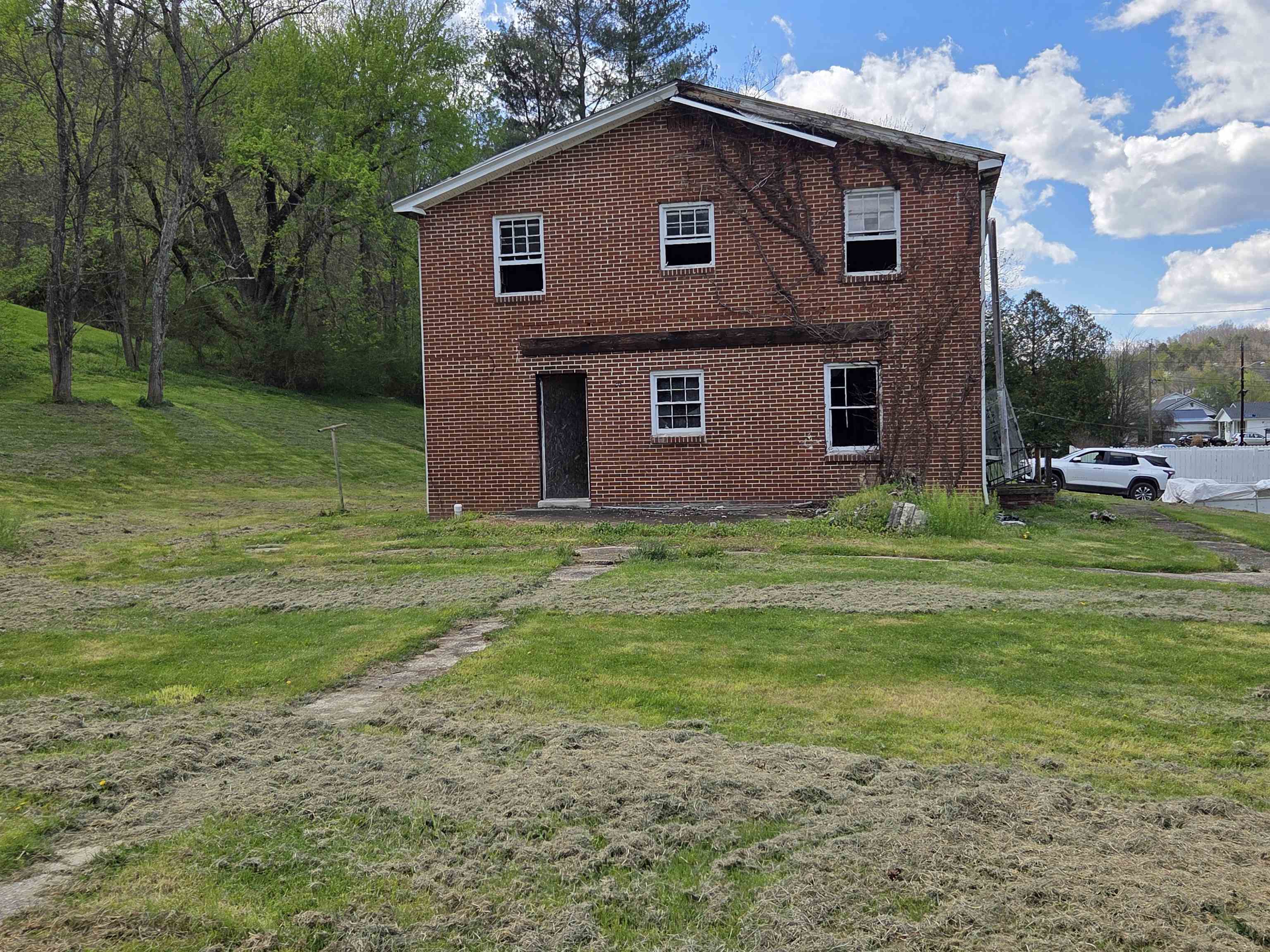 https://zimg.paragon.ice.com/ParagonImages/Property/PH/AABRKY/60473/12/0/0/5bee7827a9257670ba8fa3ff767c678b/0/2015871eb097a425593d446c70363c84/60473-31dc0cbc-b5a6-4ca4-8563-4d7f432badf6.JPG