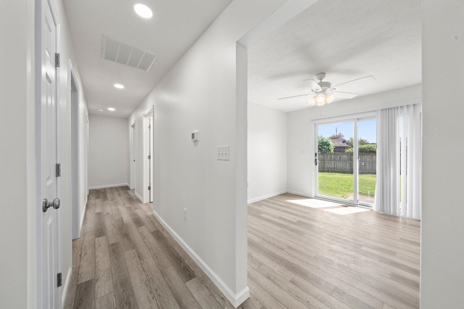 https://zimg.paragon.ice.com/ParagonImages/Property/PH/AABRKY/60476/7/0/0/b83d8bc19b47af738655e43b36a1bf75/0/106c98b6d7b65186130196b7f459152a/60476-a00078a9-d7bd-4d8c-960c-9e8923b5ee48.JPG