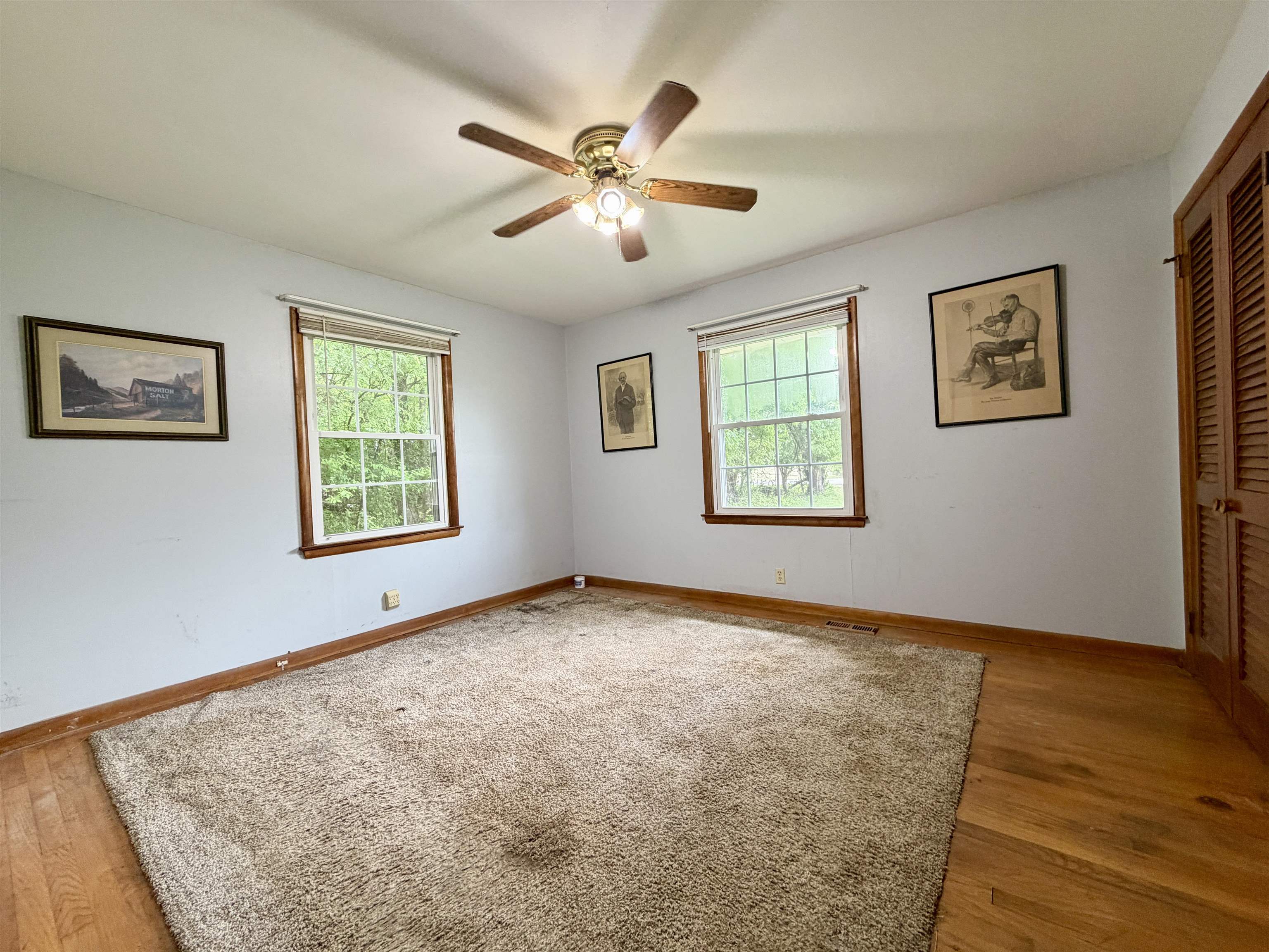 7716 Graydon Heights