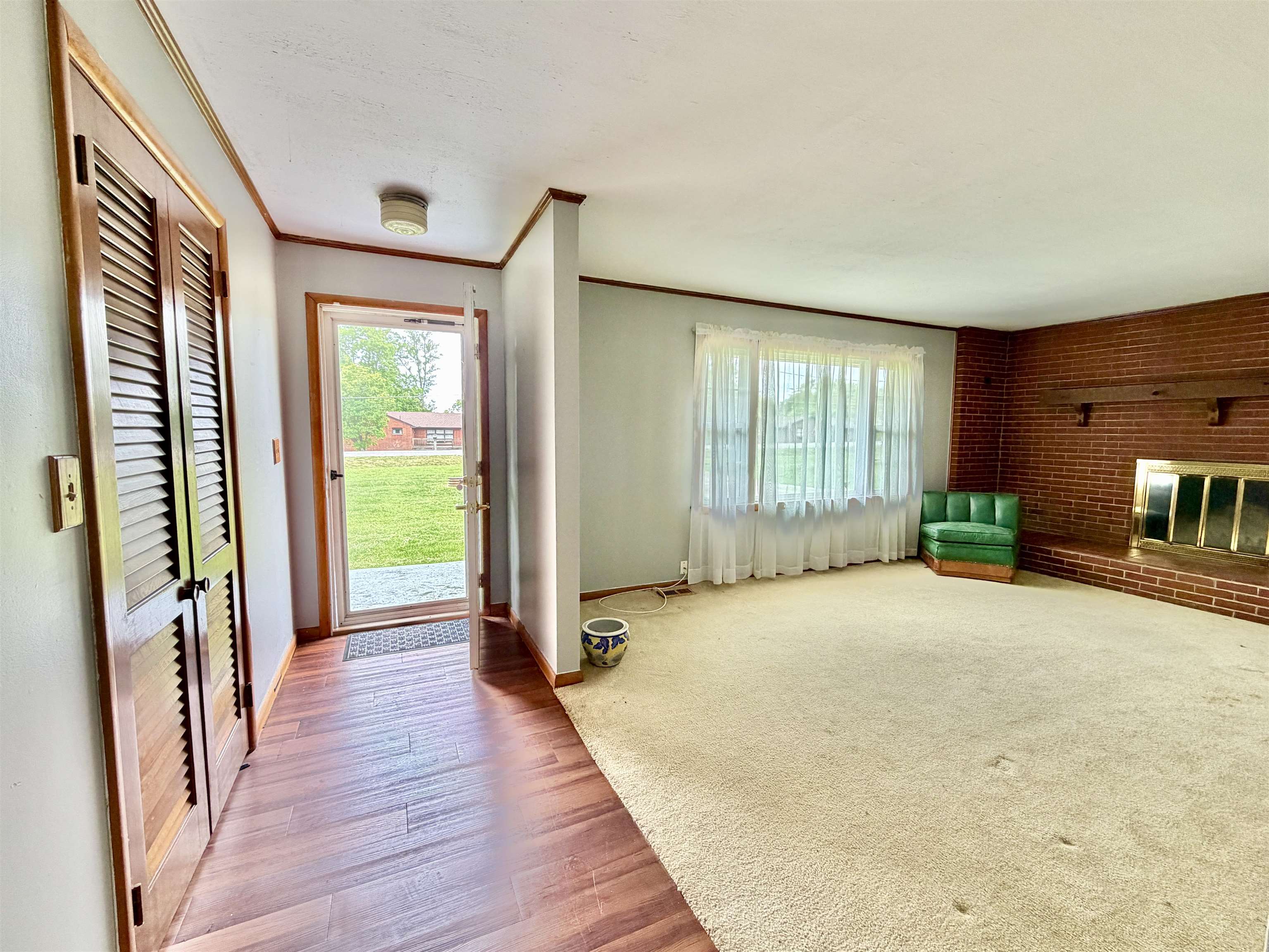 7716 Graydon Heights