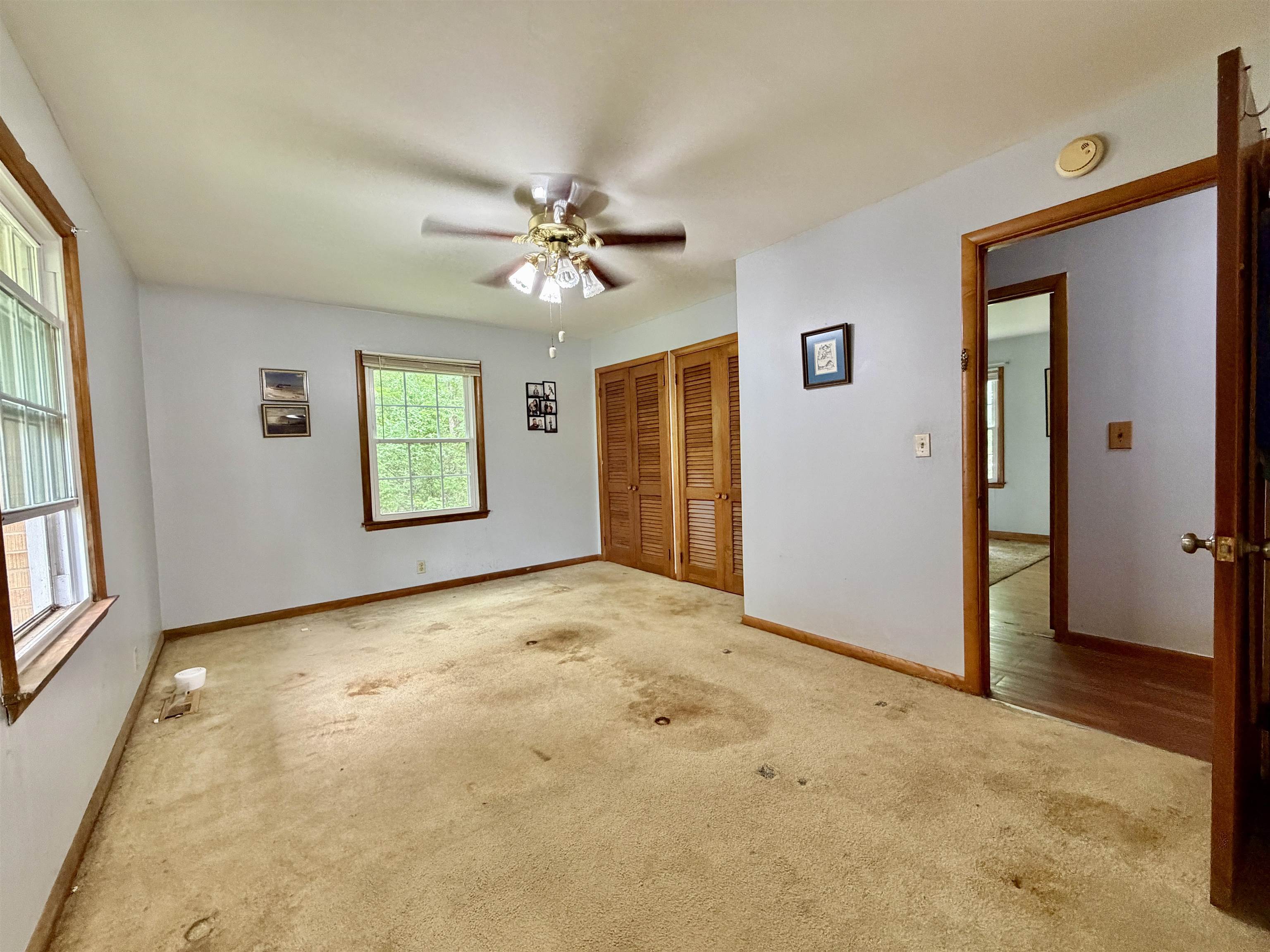 7716 Graydon Heights