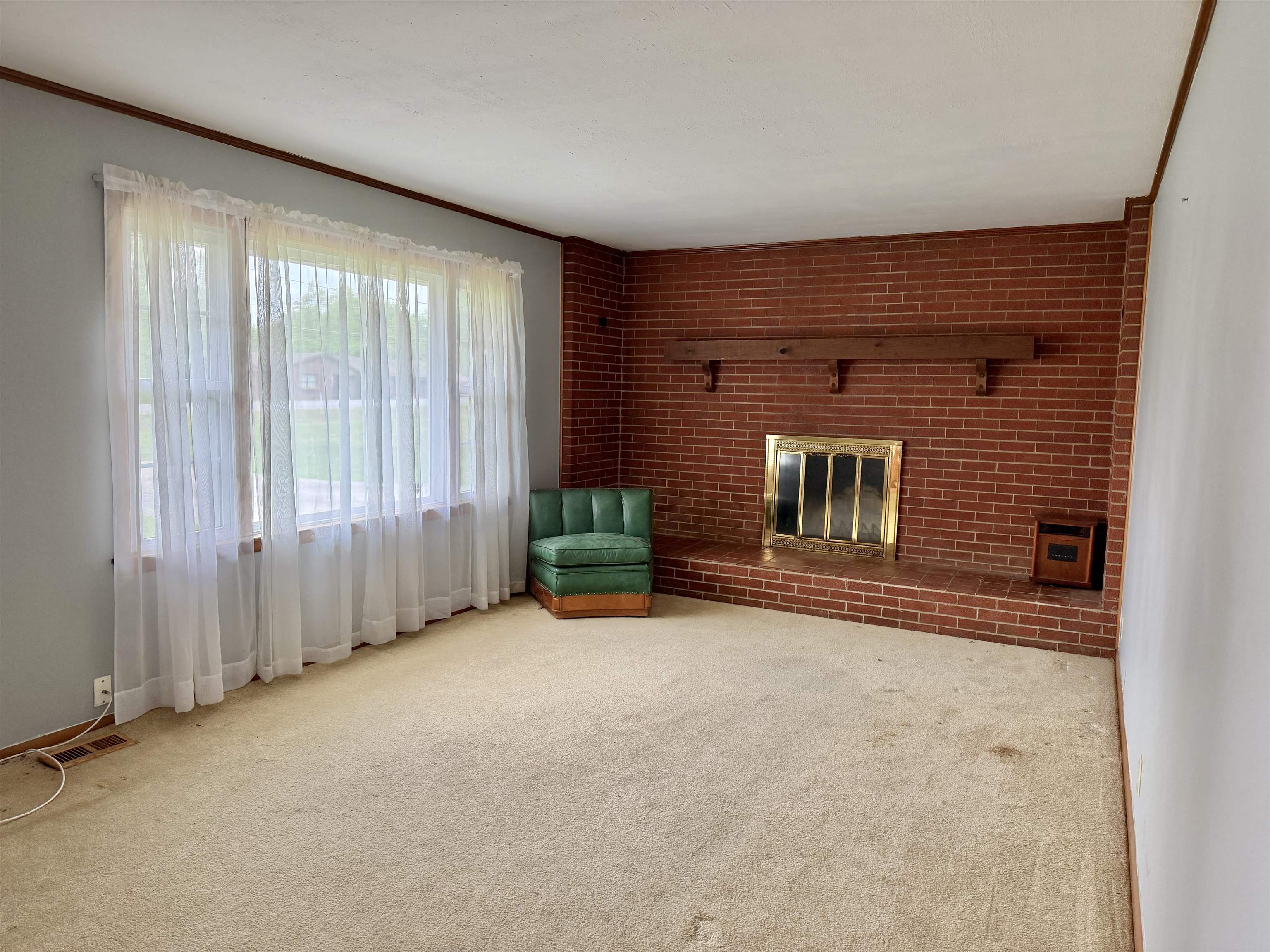7716 Graydon Heights