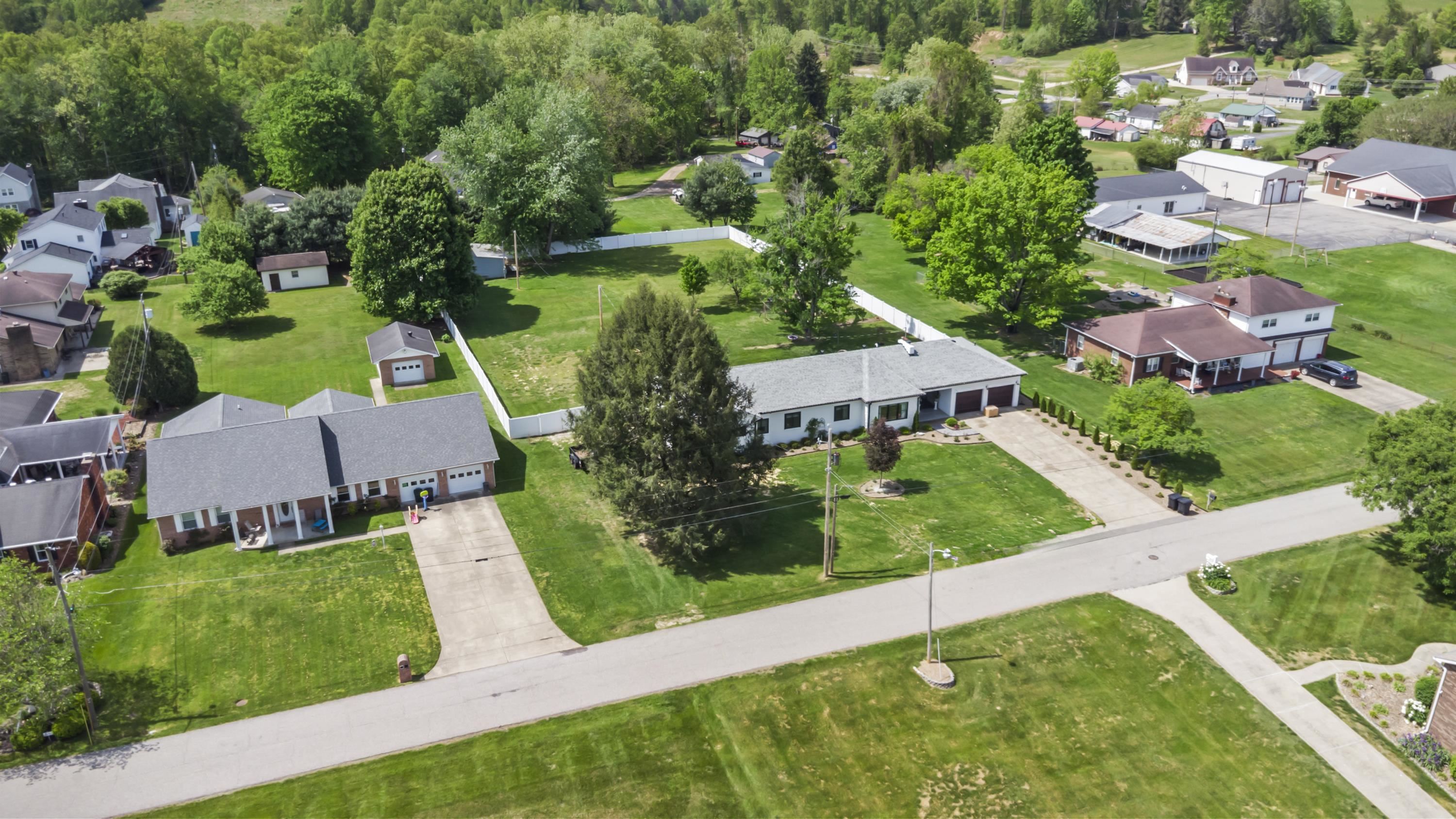 https://zimg.paragon.ice.com/ParagonImages/Property/PH/AABRKY/60512/4/0/0/9a93bcde1d67041bc65abdc32086387d/0/e4a02d86443344082a57bccb63063552/60512-ec22d21c-1ee4-4443-90fa-5b72f72f3f66.JPG